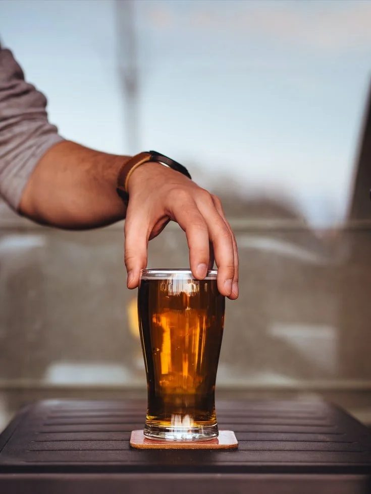 Alcohol, sperm and fertility.  Does it matter if he drinks?