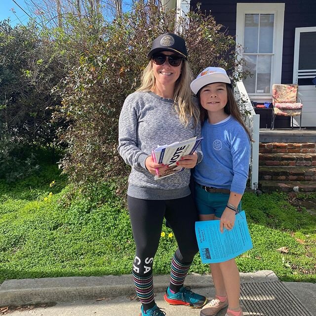 Me and my #futurevotersforgolder out spreading the word to vote for Golder. Thank you to these young ladies for helping me! Our future is so bright!
