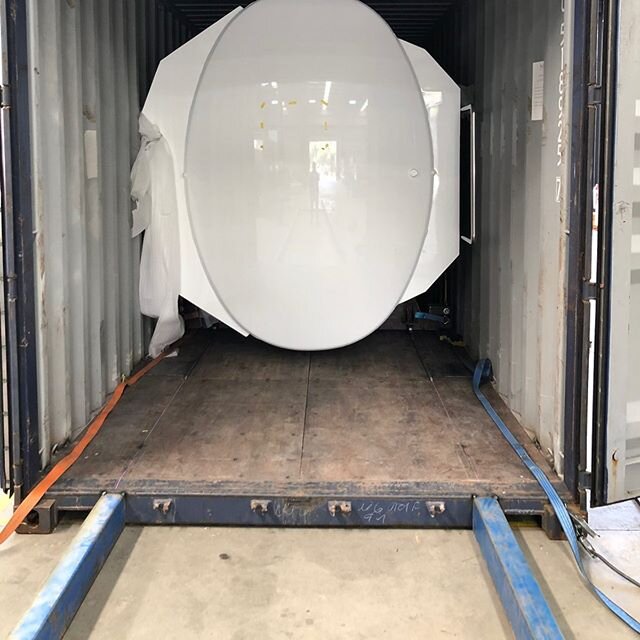 Hockney &amp; CO&rsquo;s latest rigid aviation barrel has arrived and ready for installation &amp; fitout
 #fueltransport #aviation #tanker #petroleum  #tankers #fueltankers #fueltanker #fueltankertruck  #teamwork @holmwood_highgate @holmwoodgroup