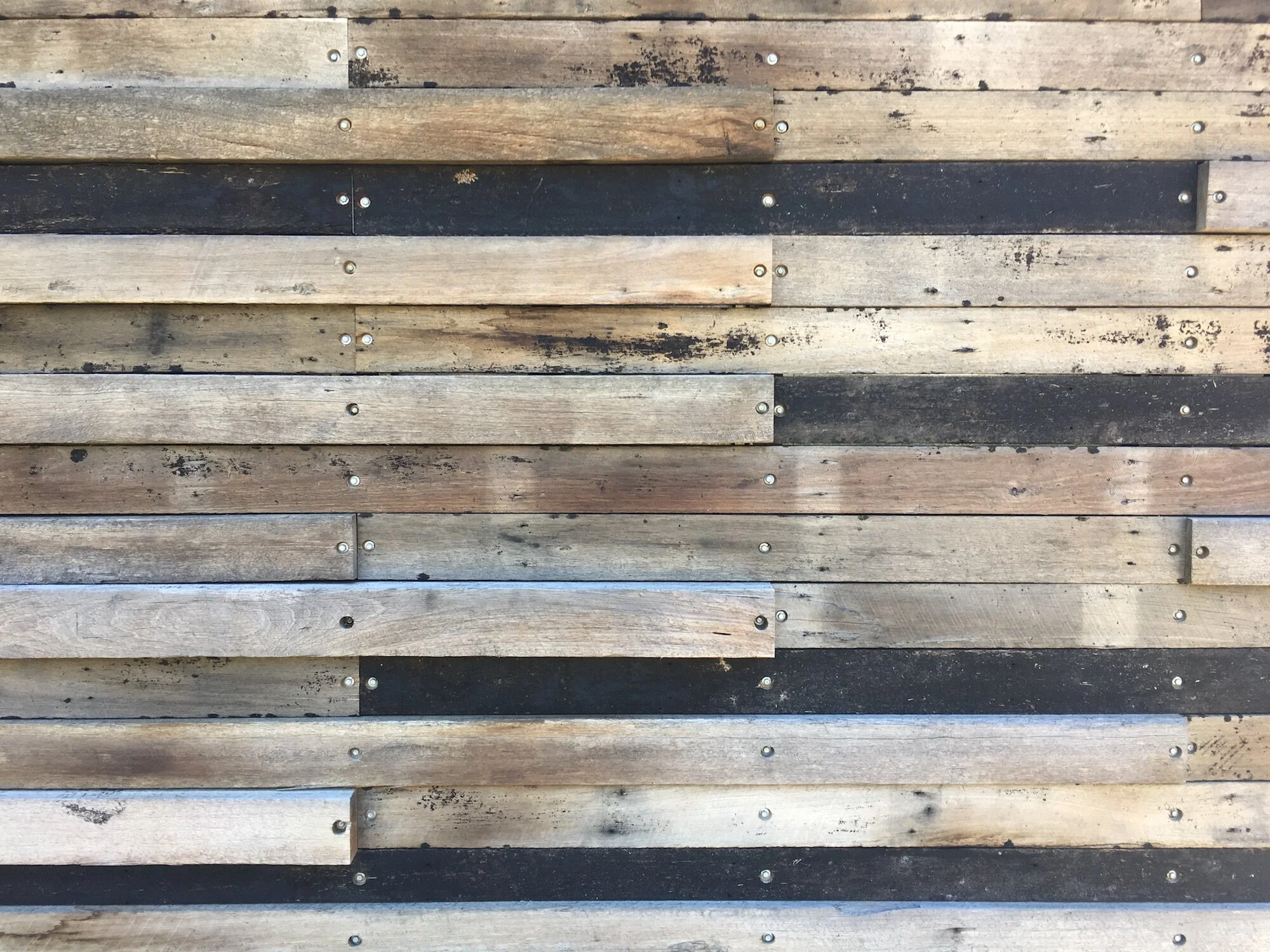 Saw Cladding CAMPBELL 5 ROUGH SAWN CLADDING | Thor's Hammer