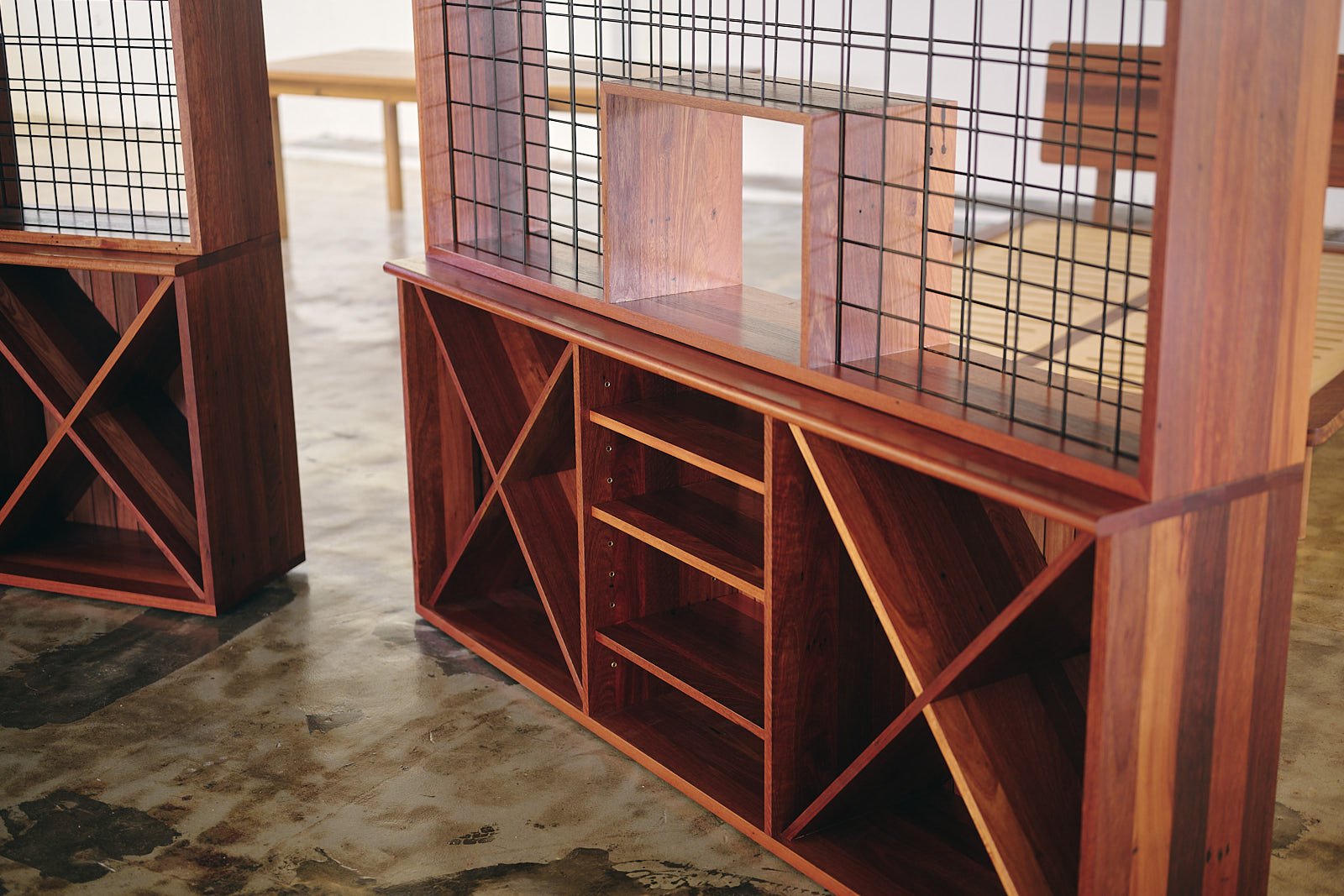 Mixed reds wine cellar cabinet