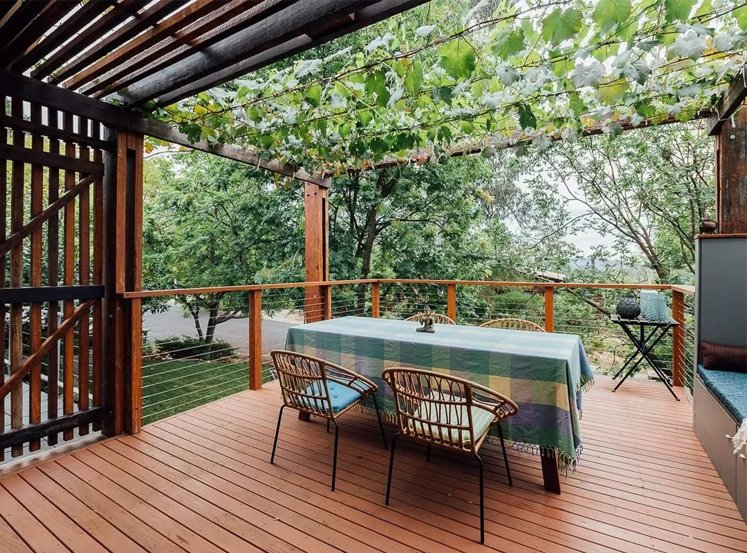 Decking2.jpg