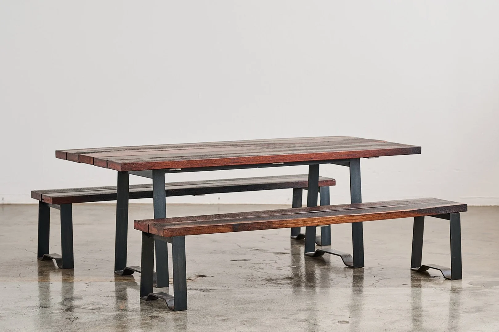 T TABLE