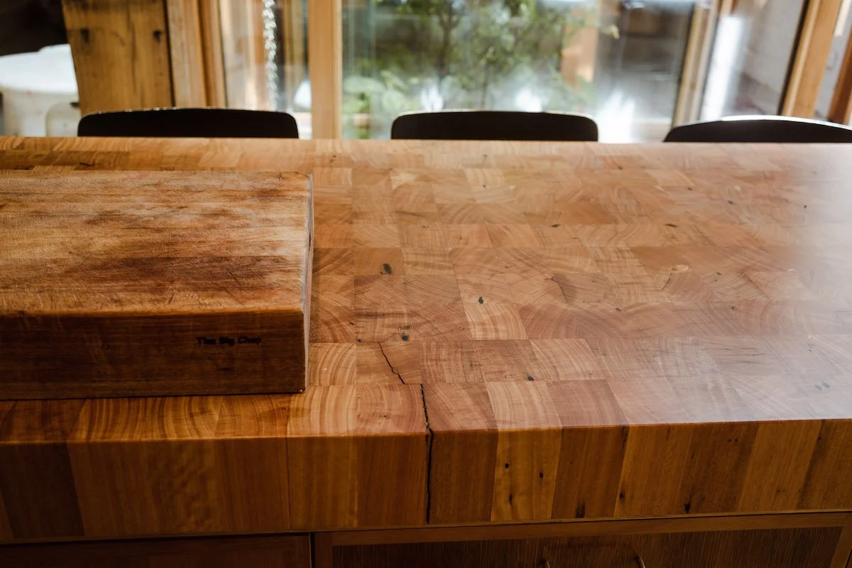2305-endgrain-benchtop-elliekeft-00866.jpg