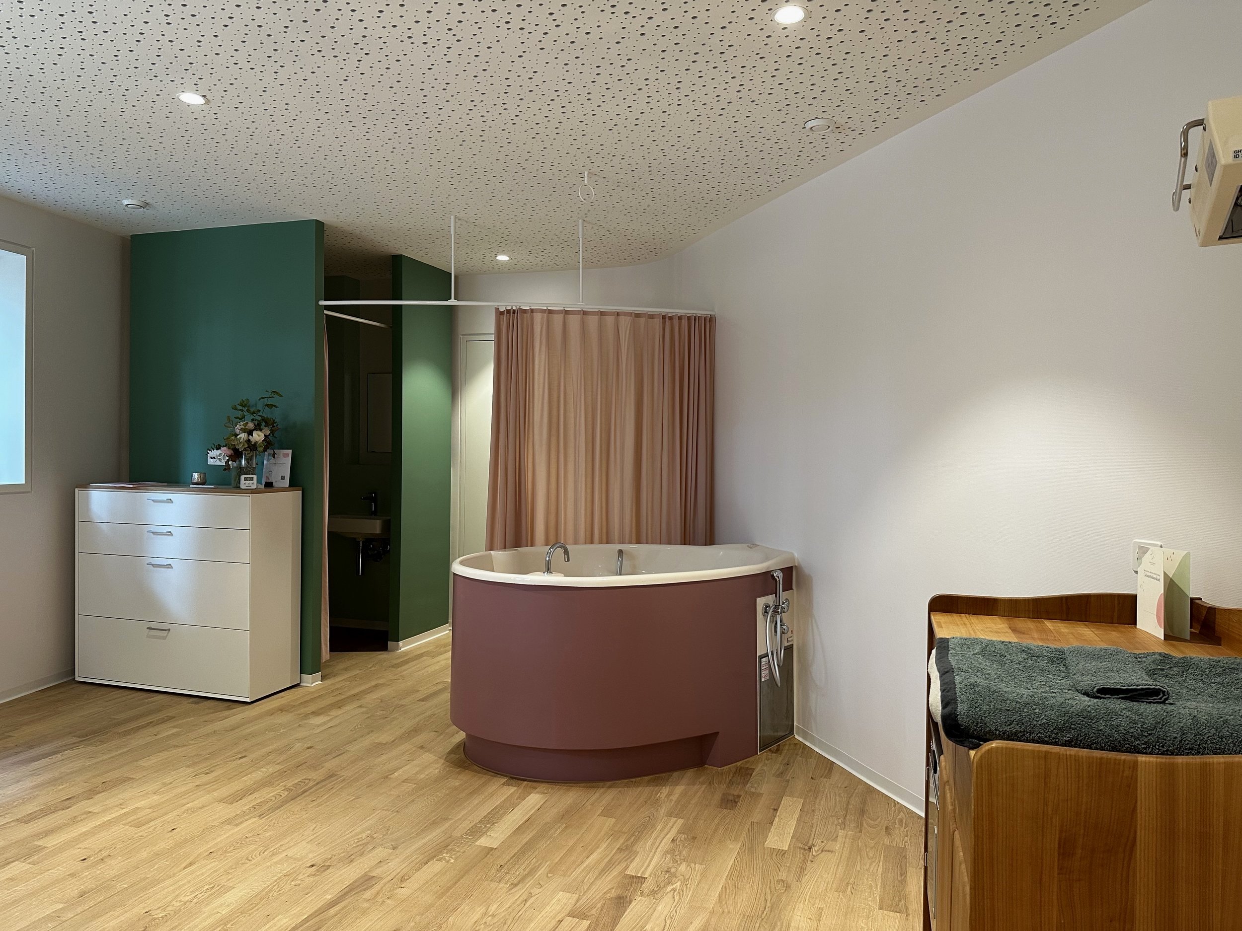 Geburtenzimmer+2.jpg