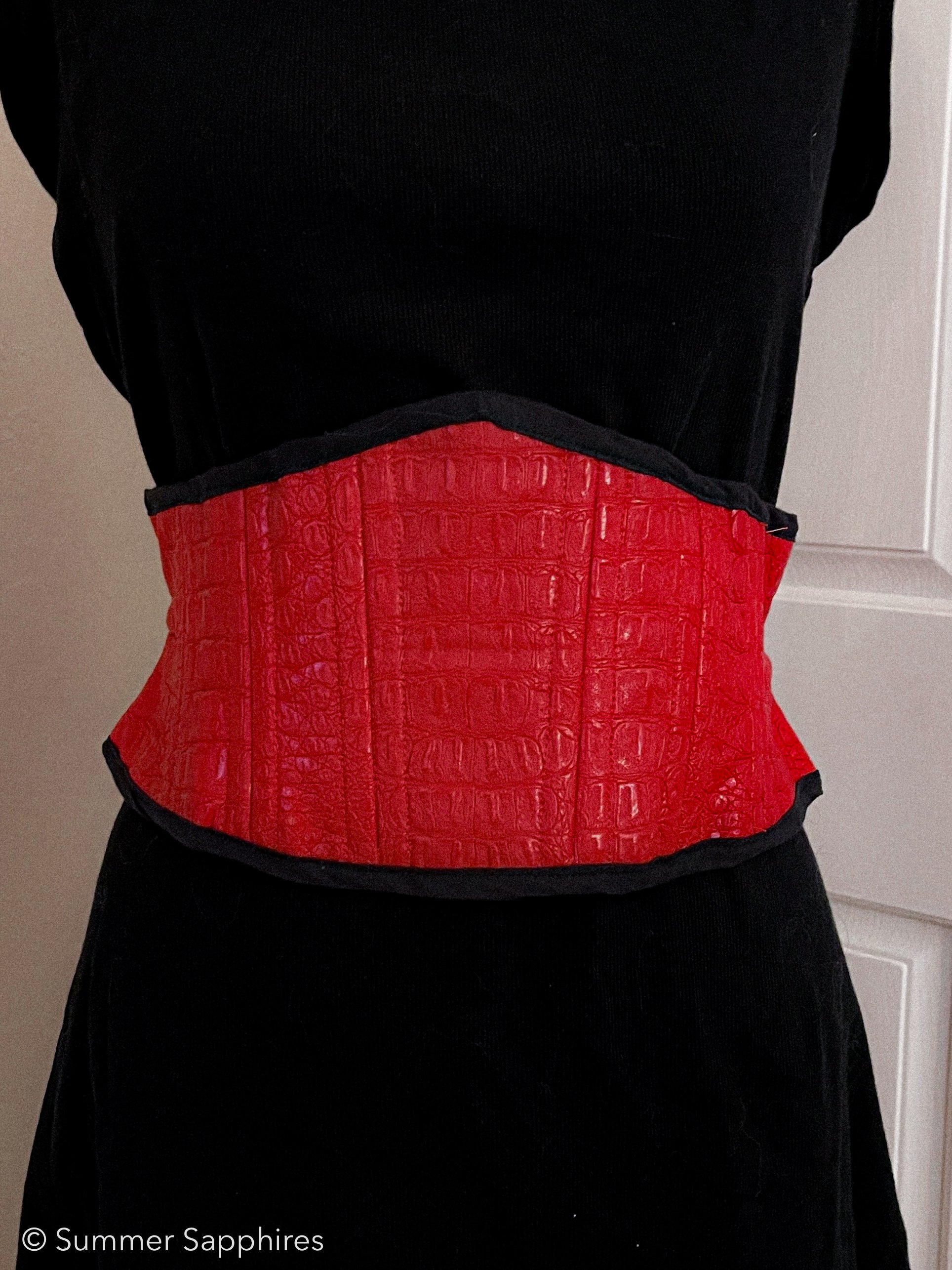 Pattern Notes - Waspie Corset Belt by Charm Patterns — Summer Sapphires