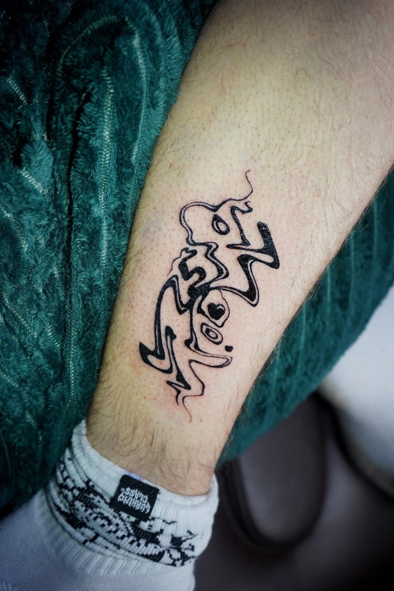 SARRITAH TATTOO _ ABSTRACT PSYCHEDELIC ORGANIC.jpg