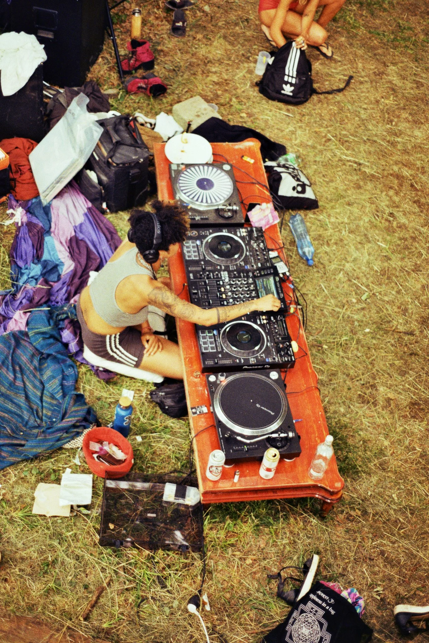 SARRITAH _ ANALOG PHOTOGRAPHY _ SUNDAY VIBES.jpg