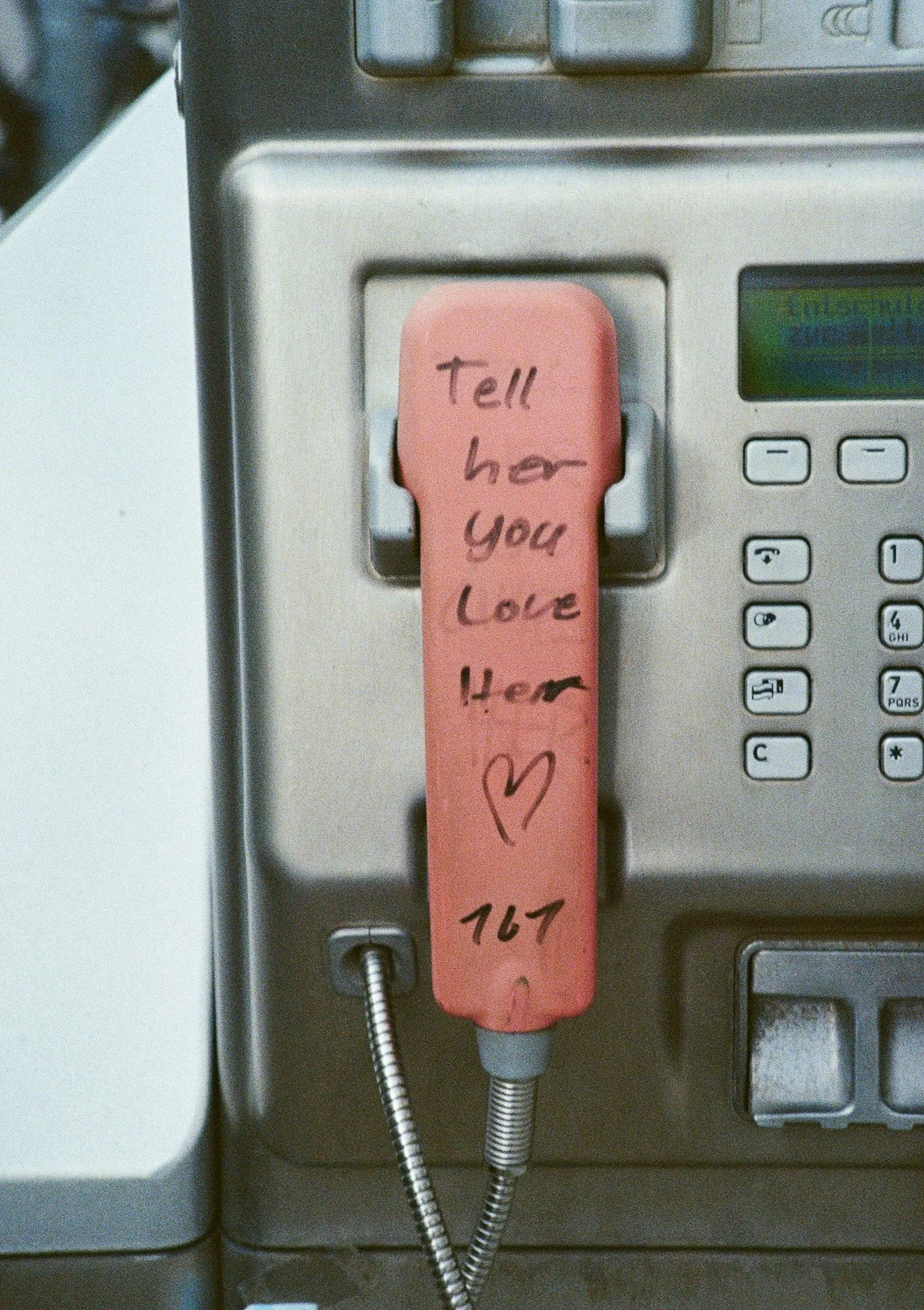 SARRITAH _ ANALOG PHOTOGRAPHY _ LOVE CALL.jpg