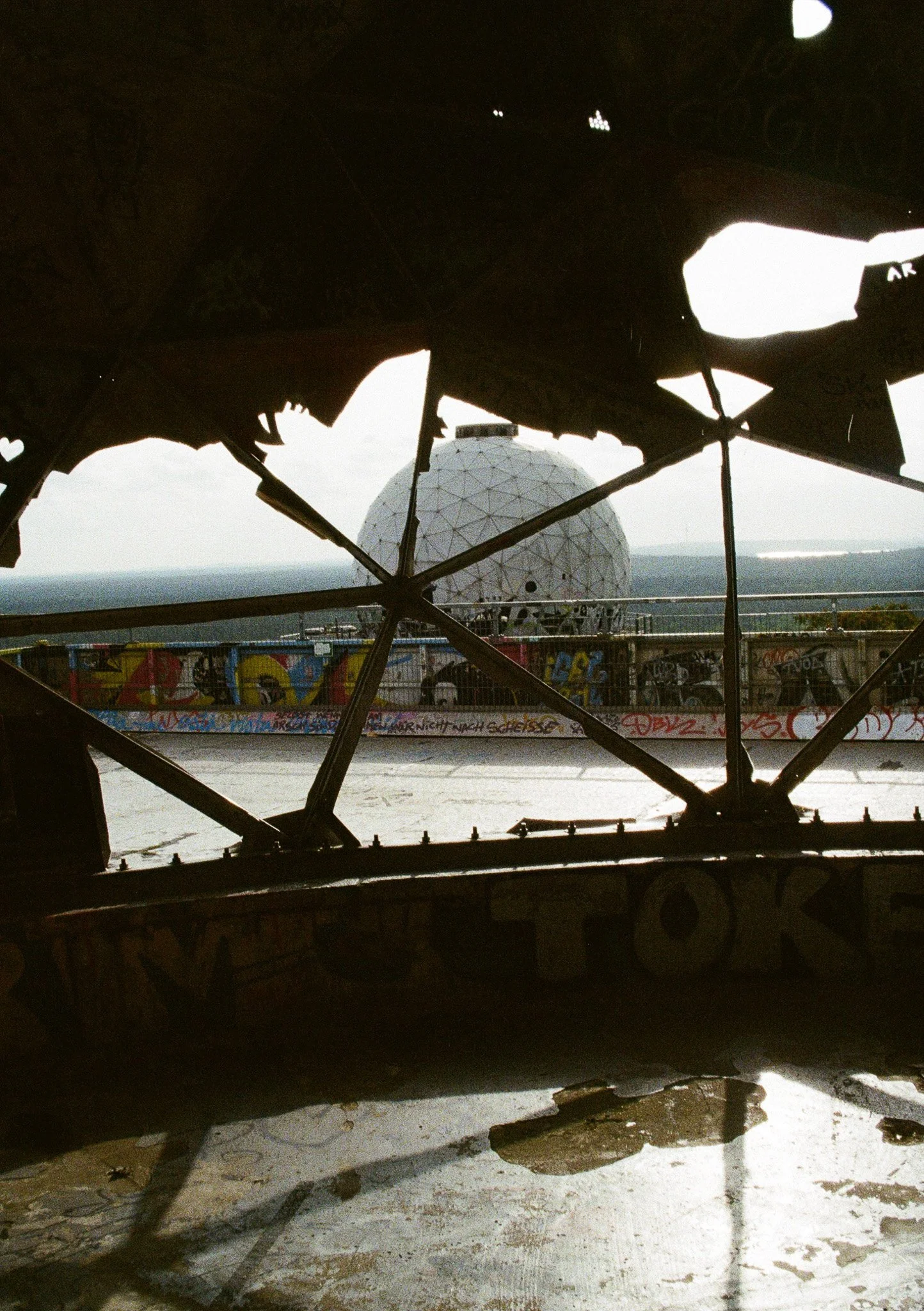 SARRITAH _ ANALOG PHOTOGRAPHY _ TEUFELSBERG.jpg
