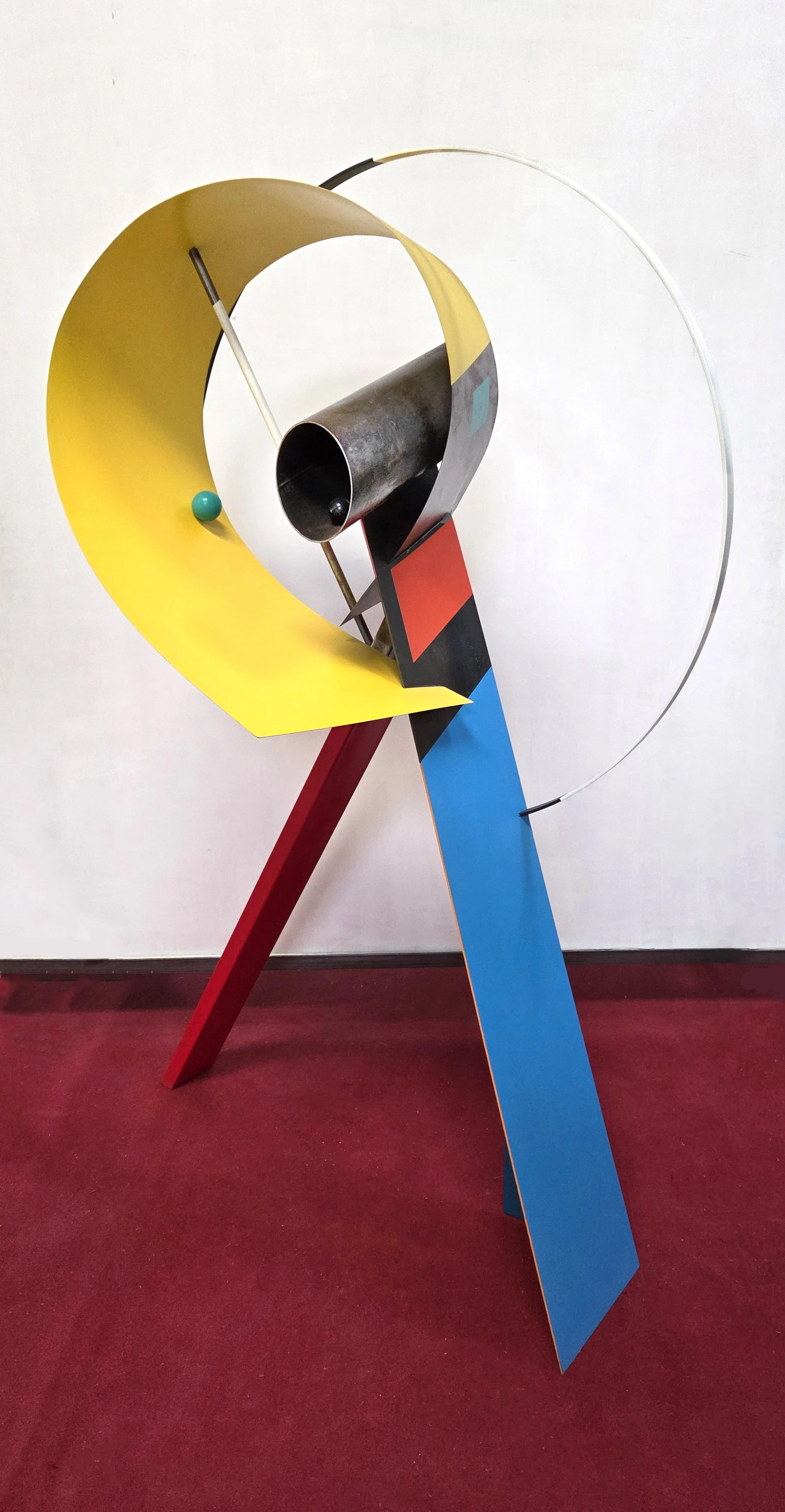 kenor sculpture circuit Breaker