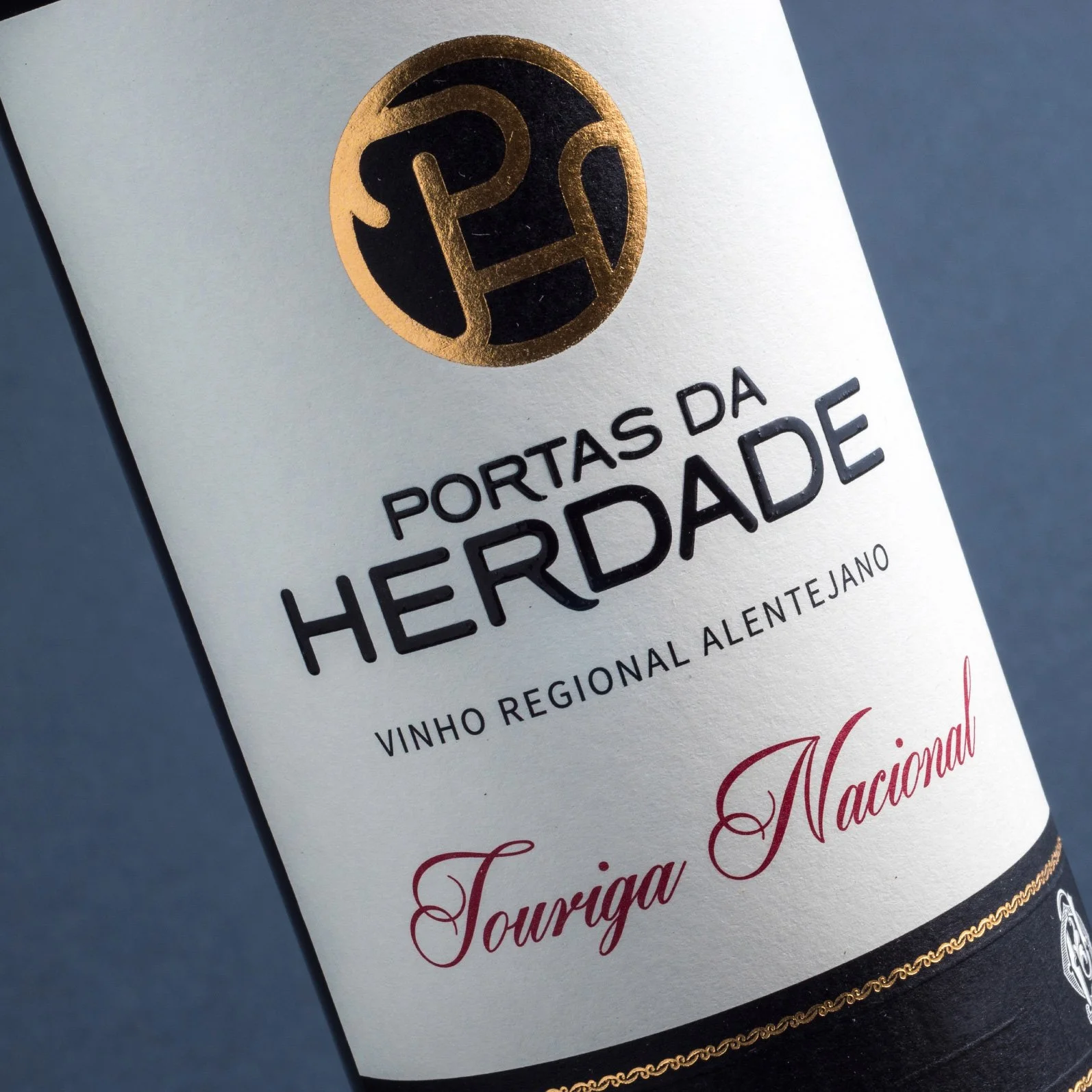 Portas Herdade Touriga Nacional.jpg