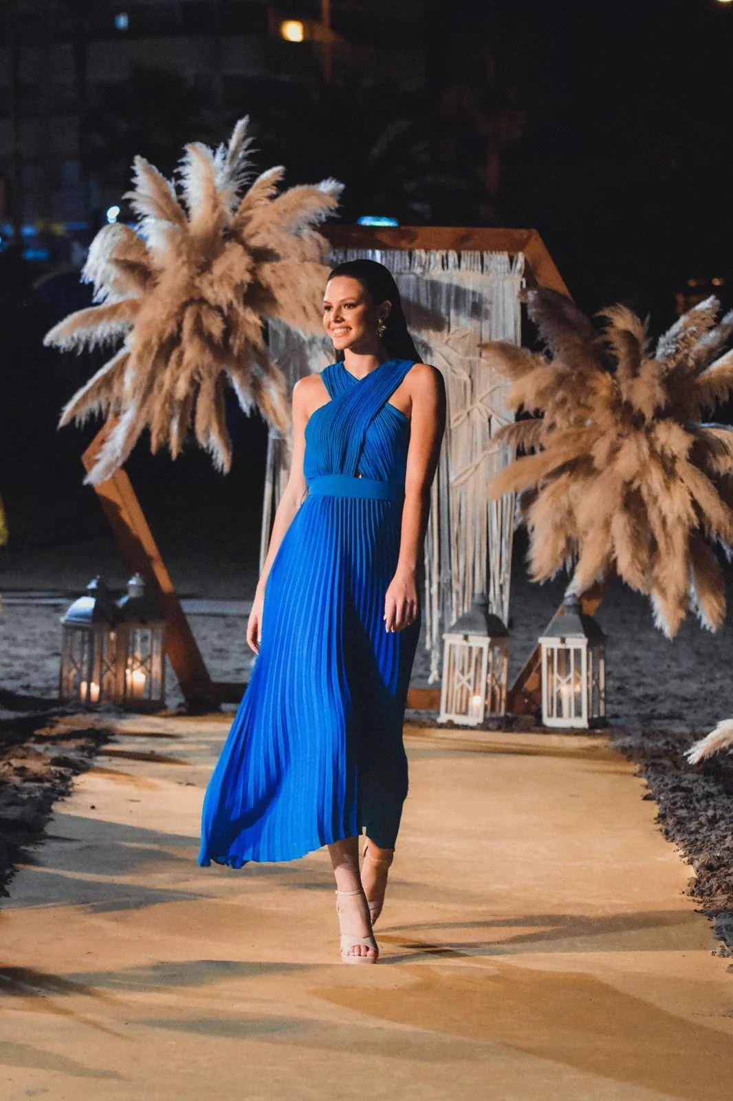 329409f2-55c4-40ba-bcd4-84aac8b4b00d.jpg