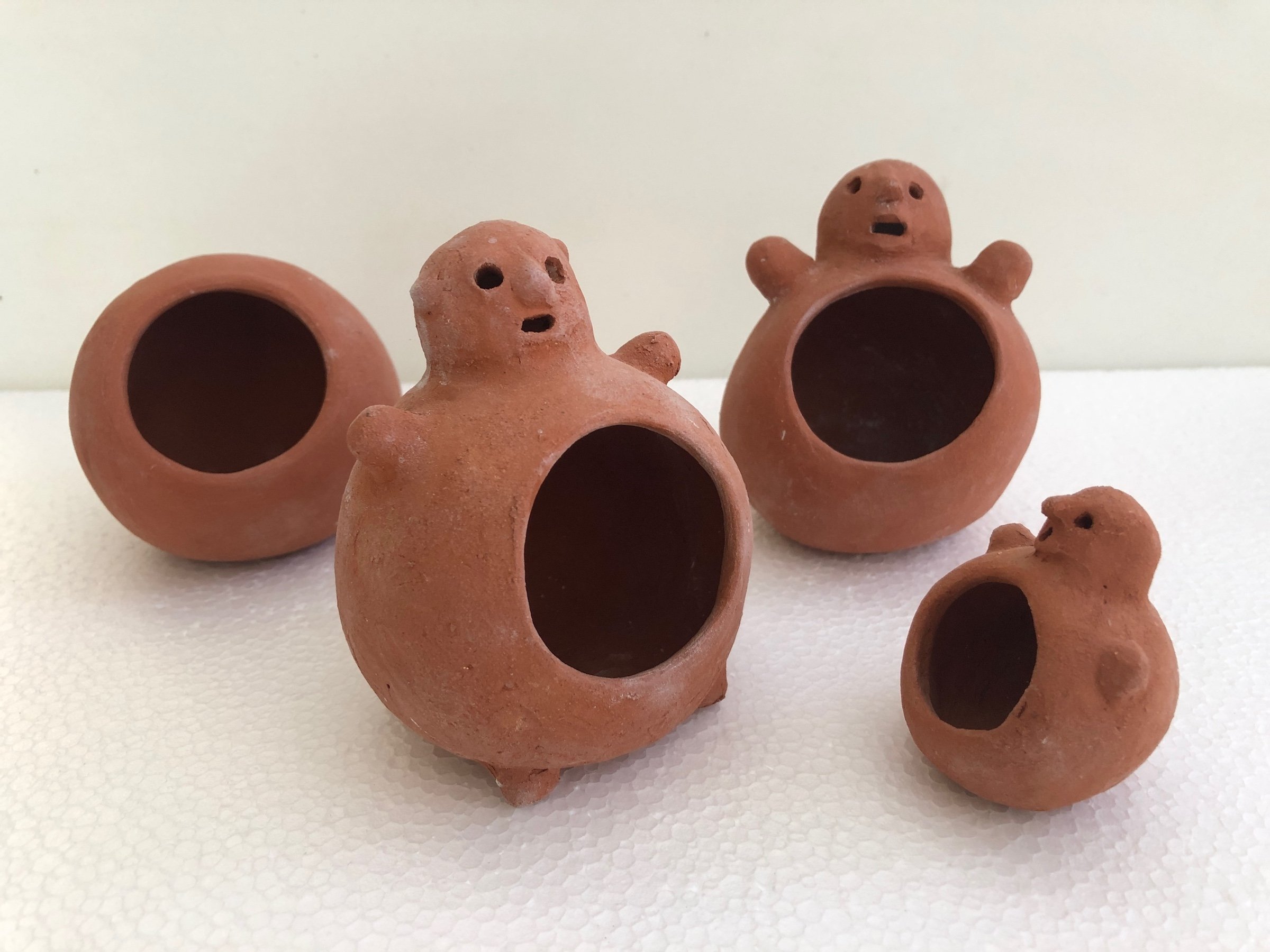    Singing Belly Pots  , earthenware dug from a ditch in Stuttgart, 2” and 3” 