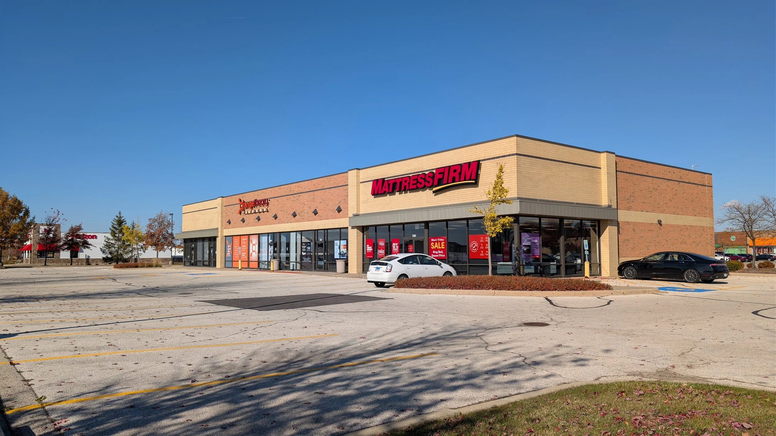 YES PXL_20251105_190834533.RAW-01.COVER.jpg