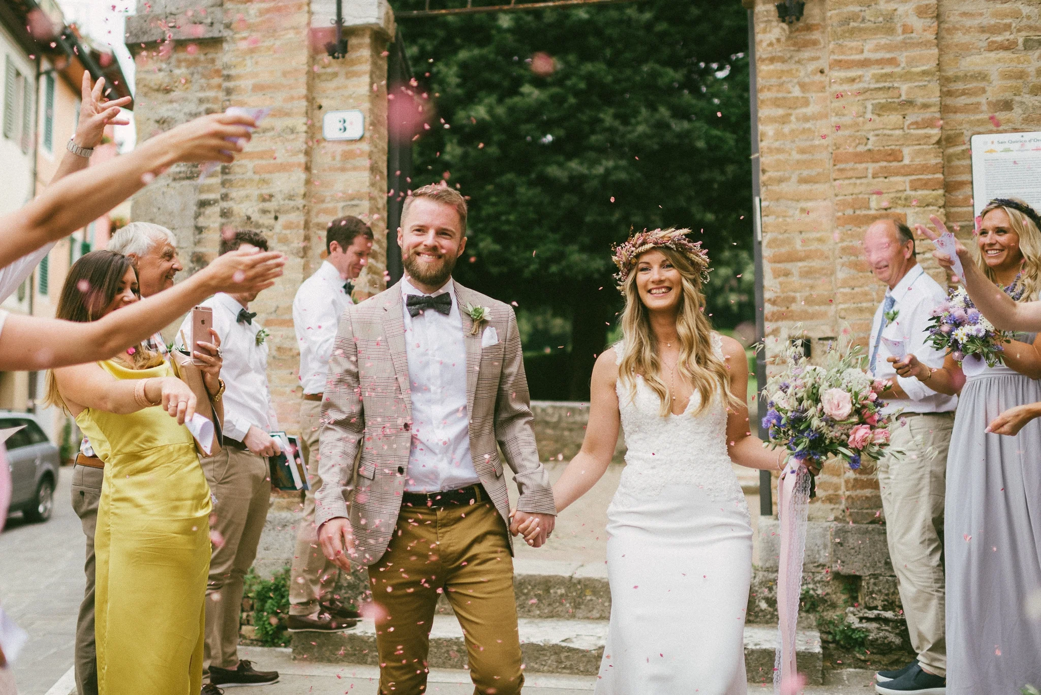 Anna&amp;Adrian - lovely wedding in San Quirico and a midsummer Maypole dance