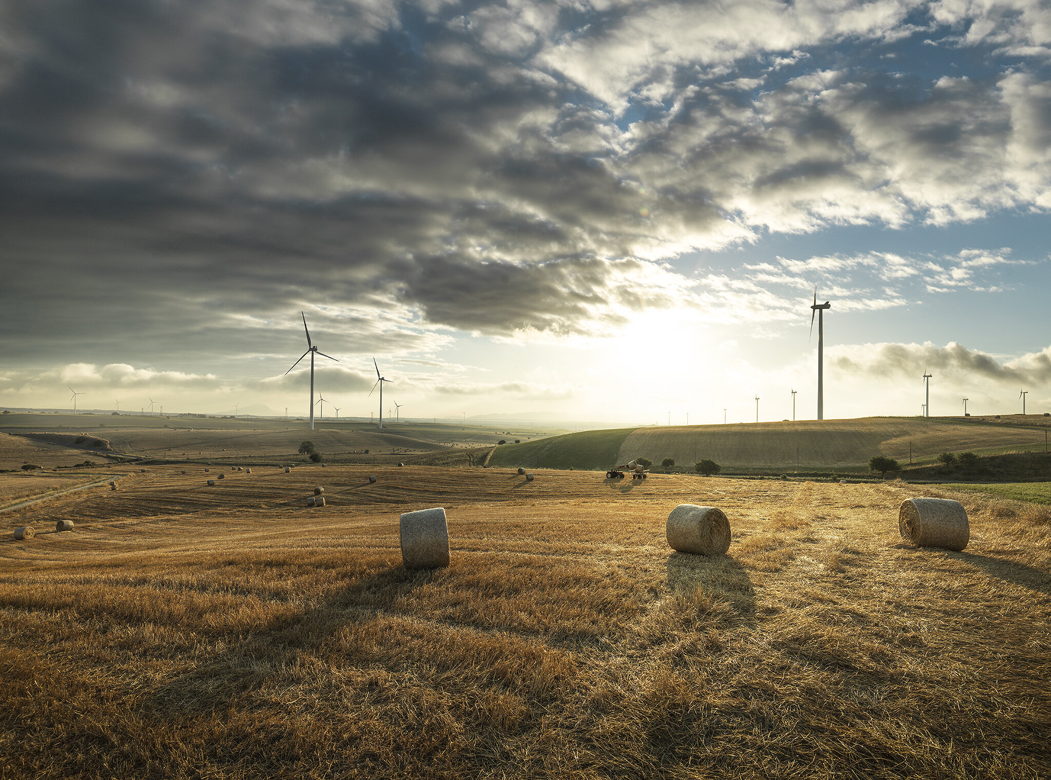 Michel_Jaussi_Photography_Renewable_Energy_Erneuerbare_Energie_Windkraftwerk_Bildwelt_BKW_WIND_IT_63951_ret-2.jpg