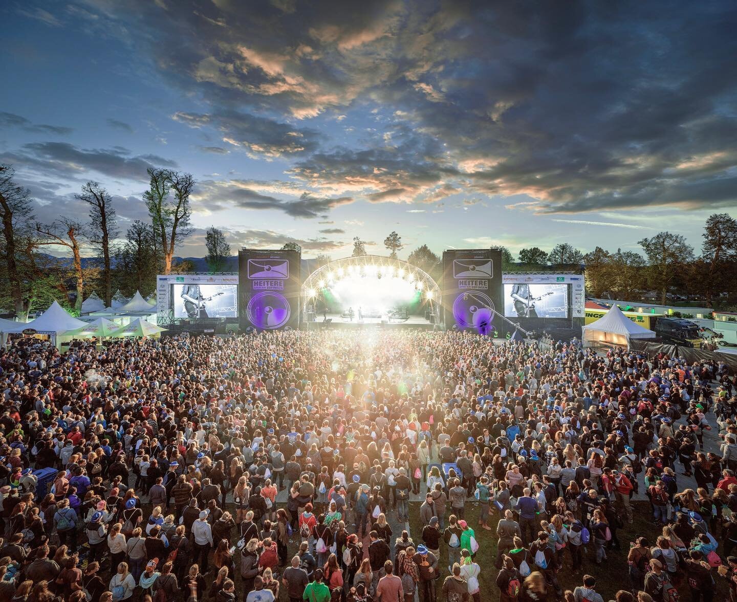 Kunde: Credit Suisse CH / Neue Aargauer Bank
Agentur: @blueheartag 
Fotografie: @michel.jaussi
Postproduktion: @salonenpostproduktion
Motiv: #Ruheoase
Location: @heitereopenair

Kleiner Rückblick auf Arbeiten für die Neue Aargauer Bank, die seit ve