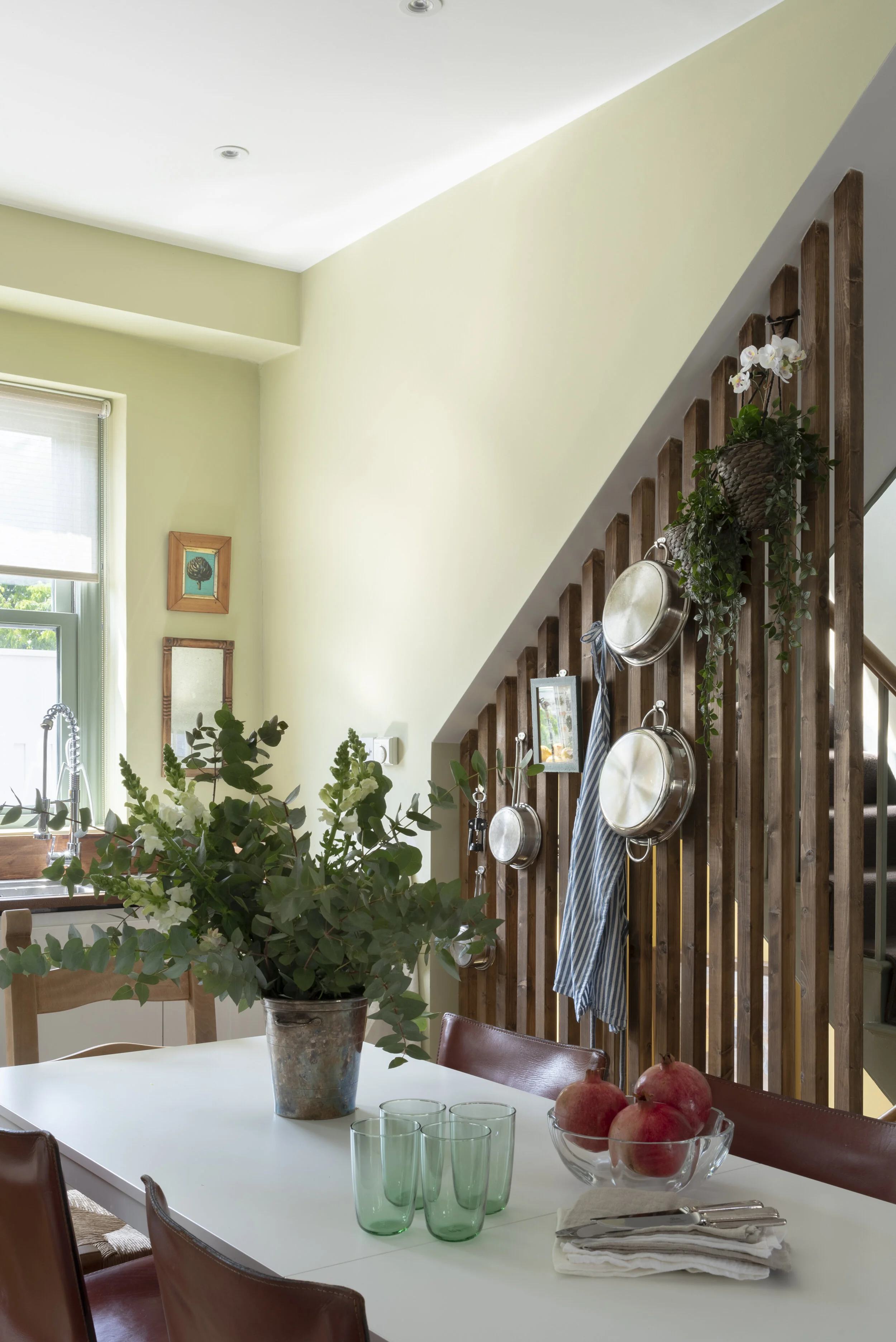 109a Clarendon Road, W11-09 Kitchen.jpg
