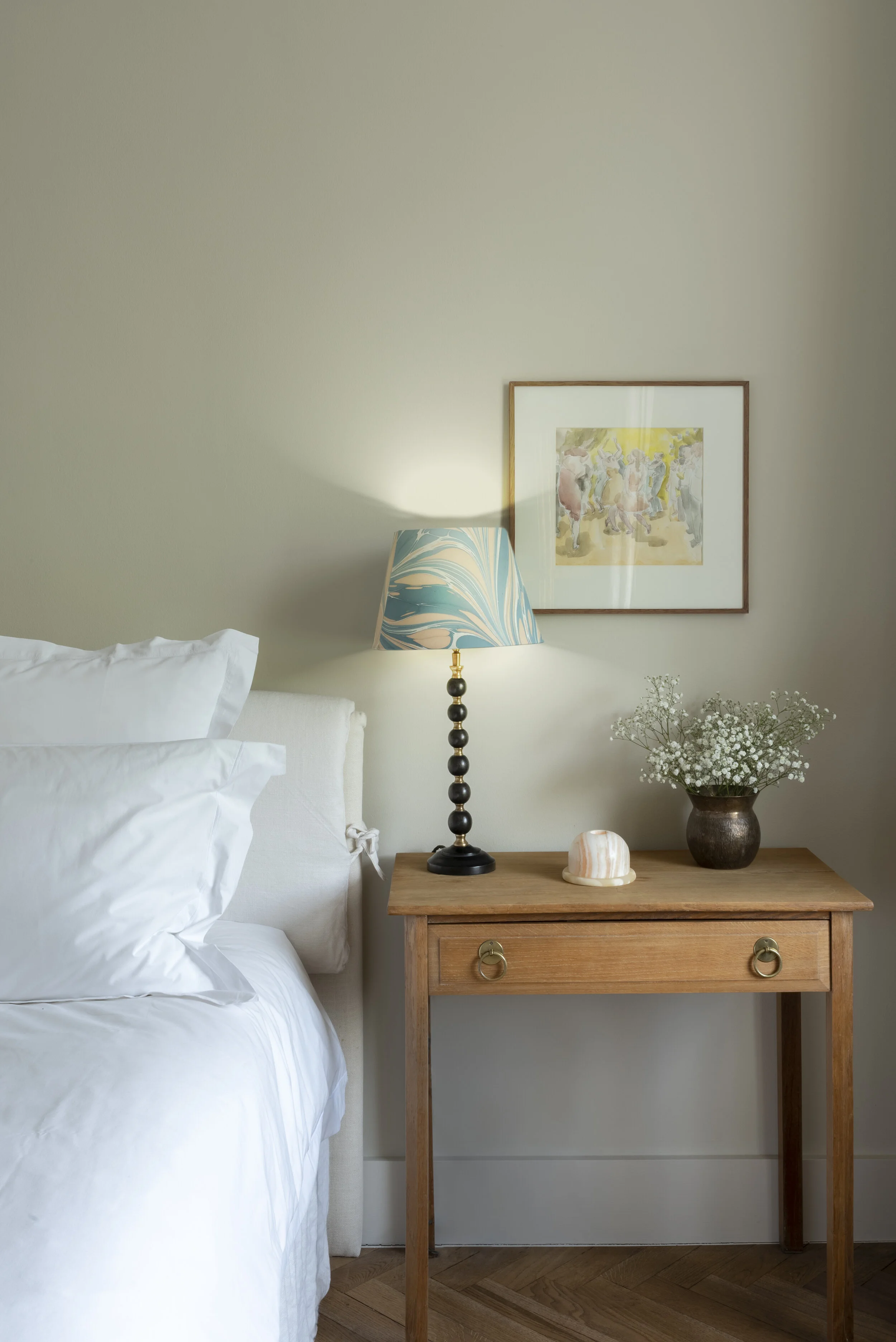 109a Clarendon Road, W11-14 Bedroom.jpg