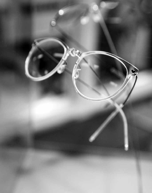 Lindberg Eyewear, Aarhus, Denmark 2014 Mart Engelen: How would you describe the LINDBERG brand? Henrik Lindberg: LINDBERG is a small family-owned company which many years ago made the decision to not only design everything itself but also to manufac…
