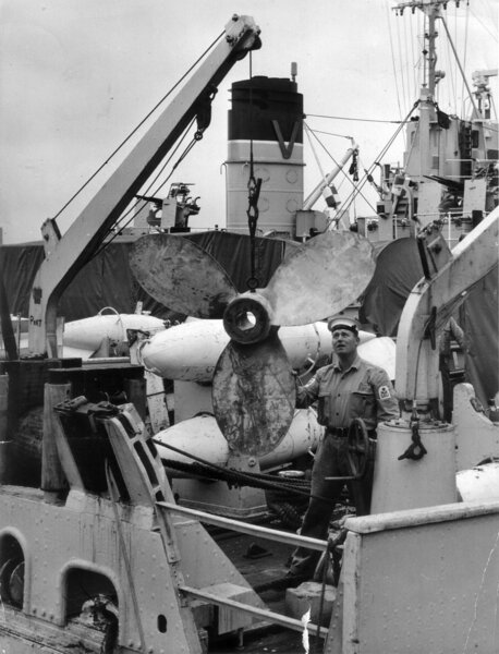 Screw change on one of the Vernon Squadrom minesweepers at HMS VERNON in the 1960s