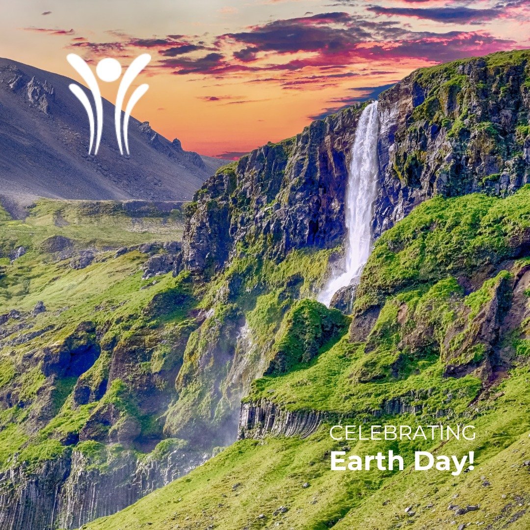 Did you know?  Through photosynthesis, trees absorb carbon dioxide and release oxygen, helping to replenish the air we breathe. A single mature tree can produce enough oxygen in one season to support two human beings. Happy Earth Dary from OptiMed! #