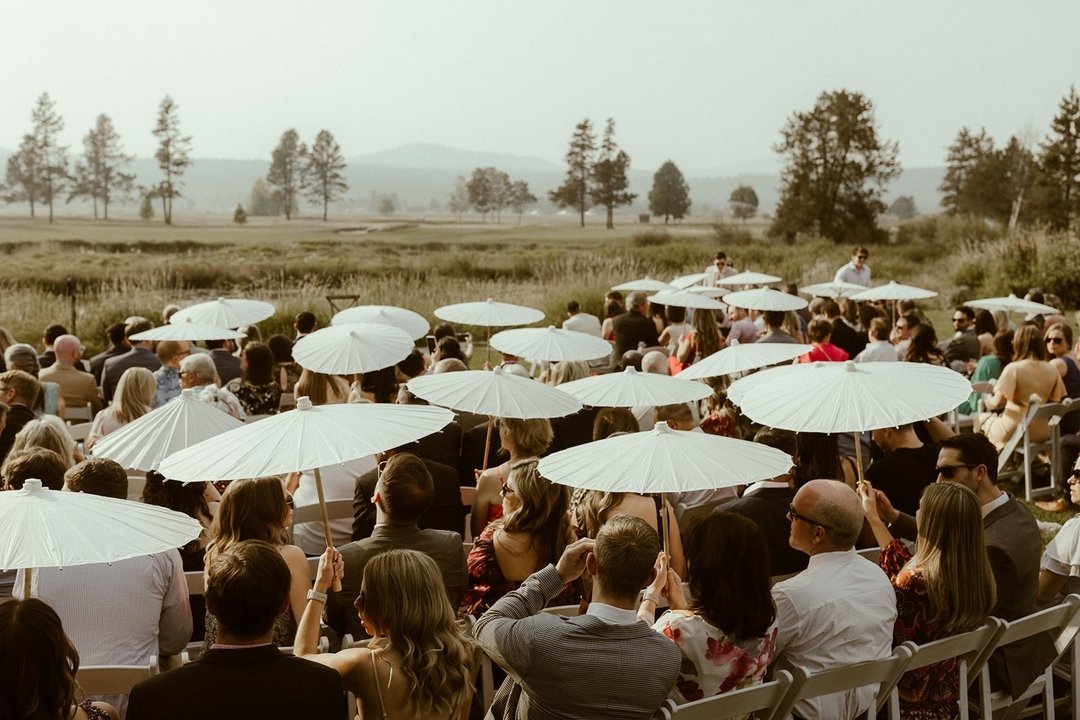 Let's talk about SHADE.

Central Oregon's weather is not for the faint of heart. Snowing one day, sunny the next. Random hail storms in June. Blistering sun in late summer. Don't forget to make a rain plan AND a sun plan. We love parasols like these 