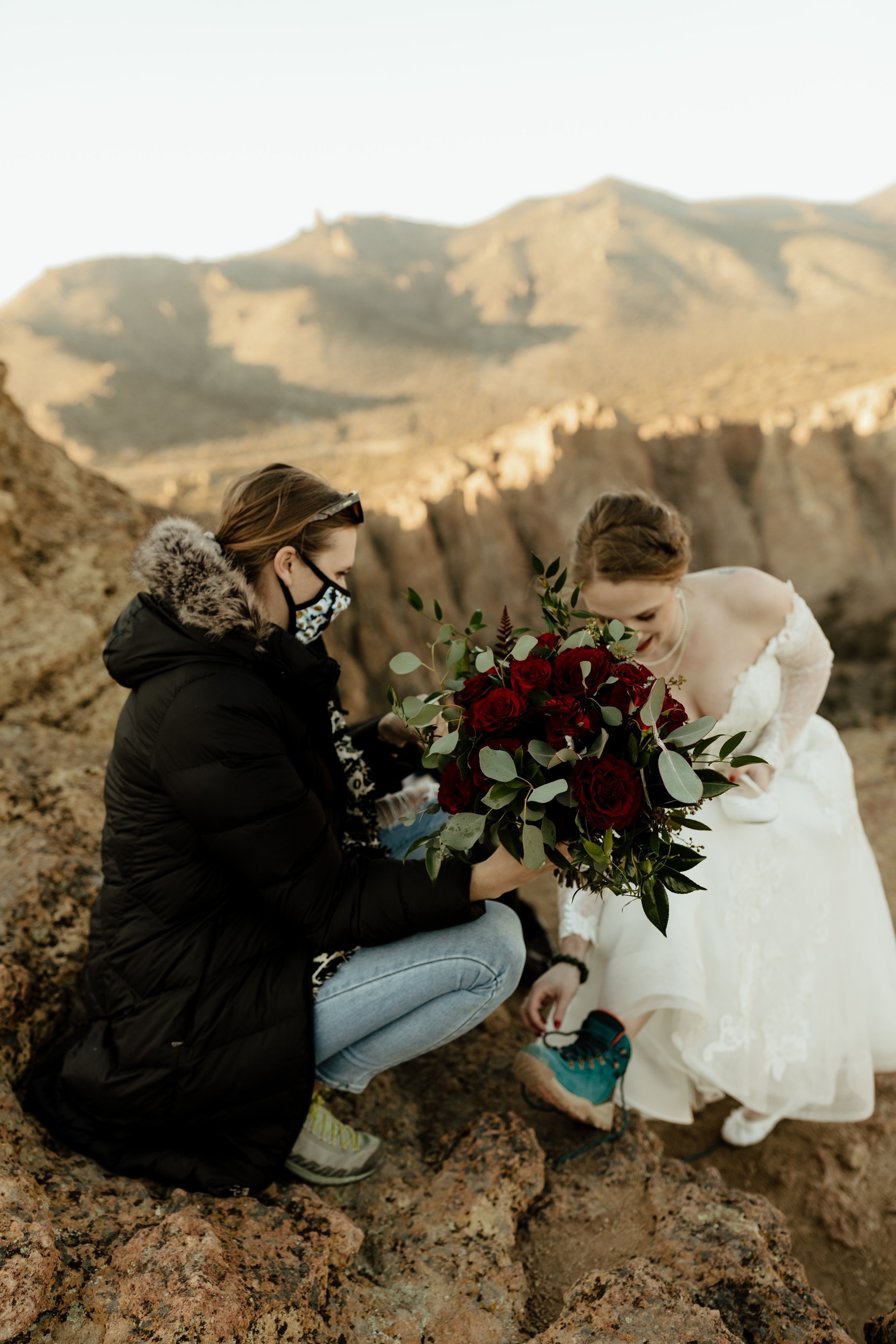 Stacy + Tony Smith Rock - Kayla Cindy Photo-108.jpg