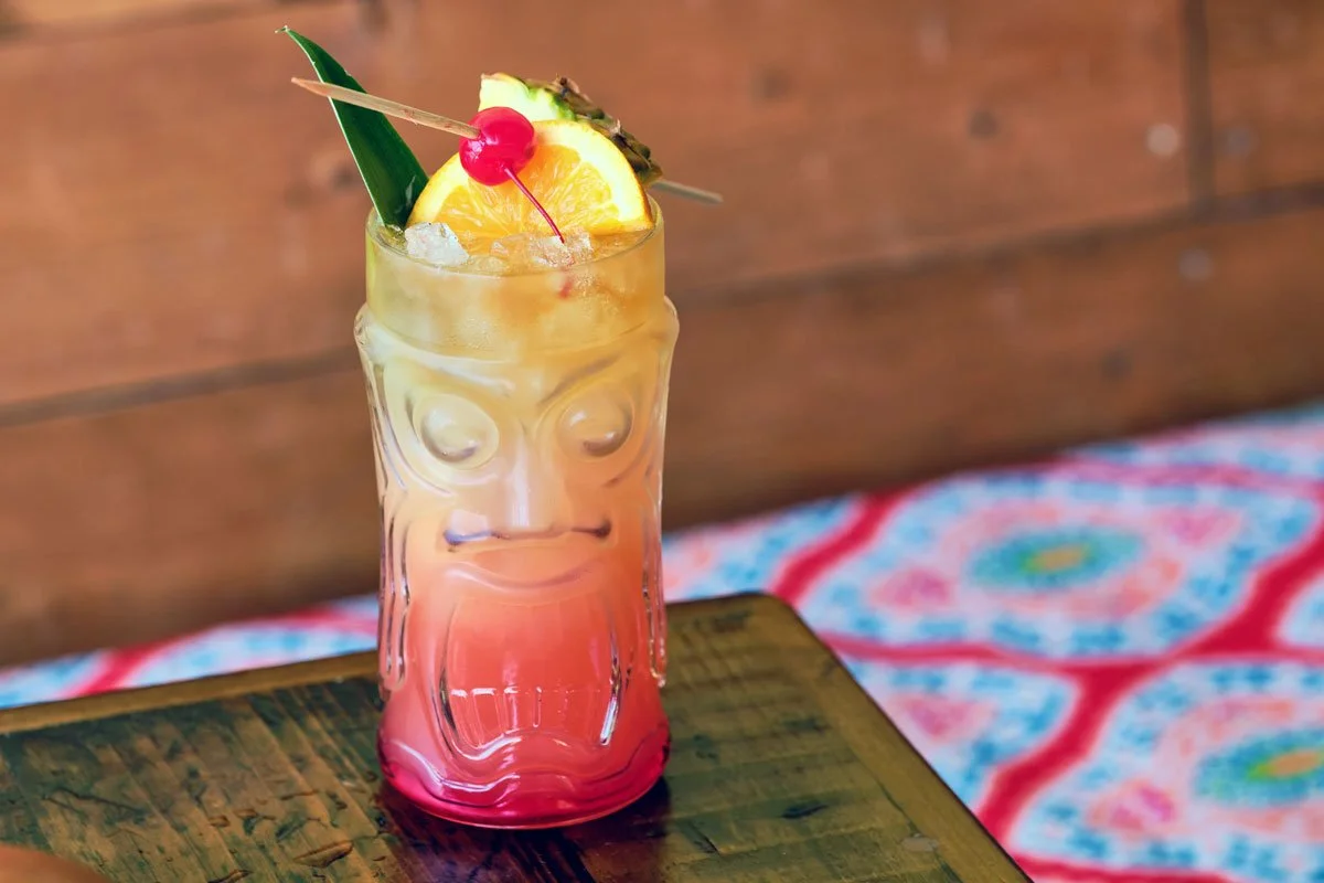 Cocktail---Rum-Punch-1-web.jpg