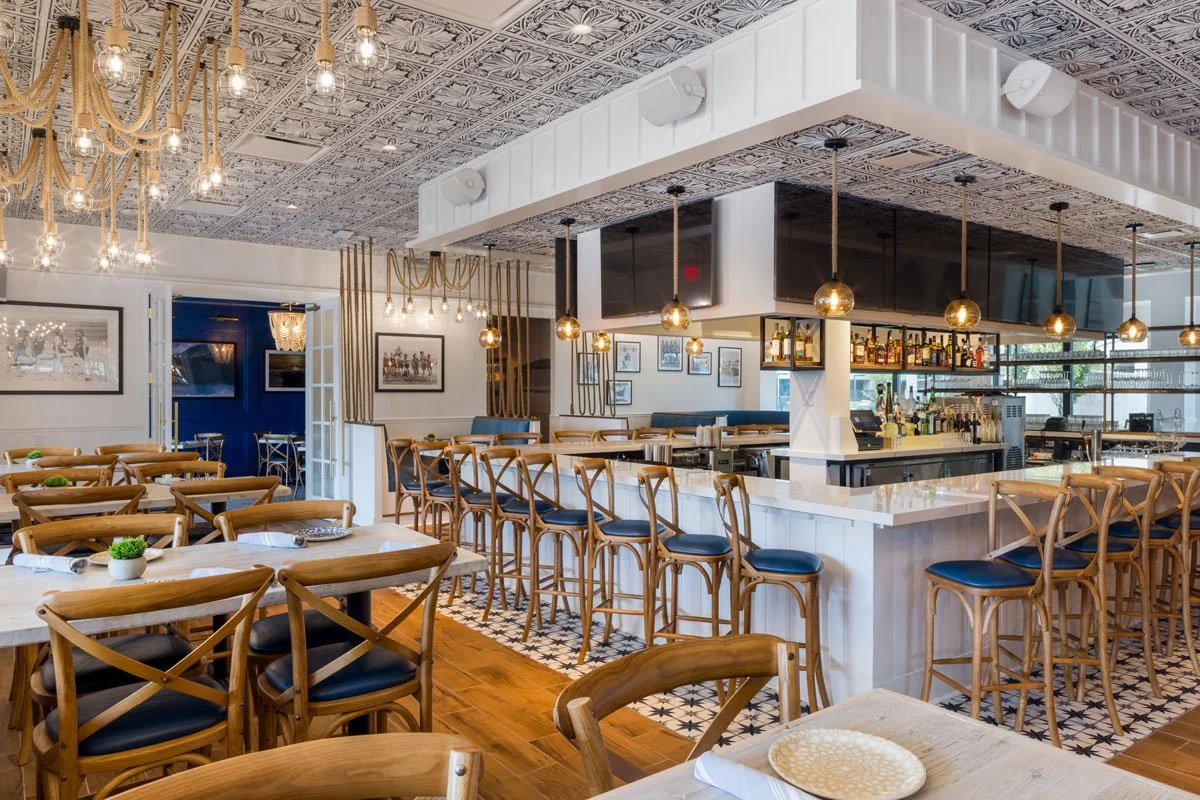 Media-Selects_Courtesy-of-The-Hampton-Social-4-web.jpg