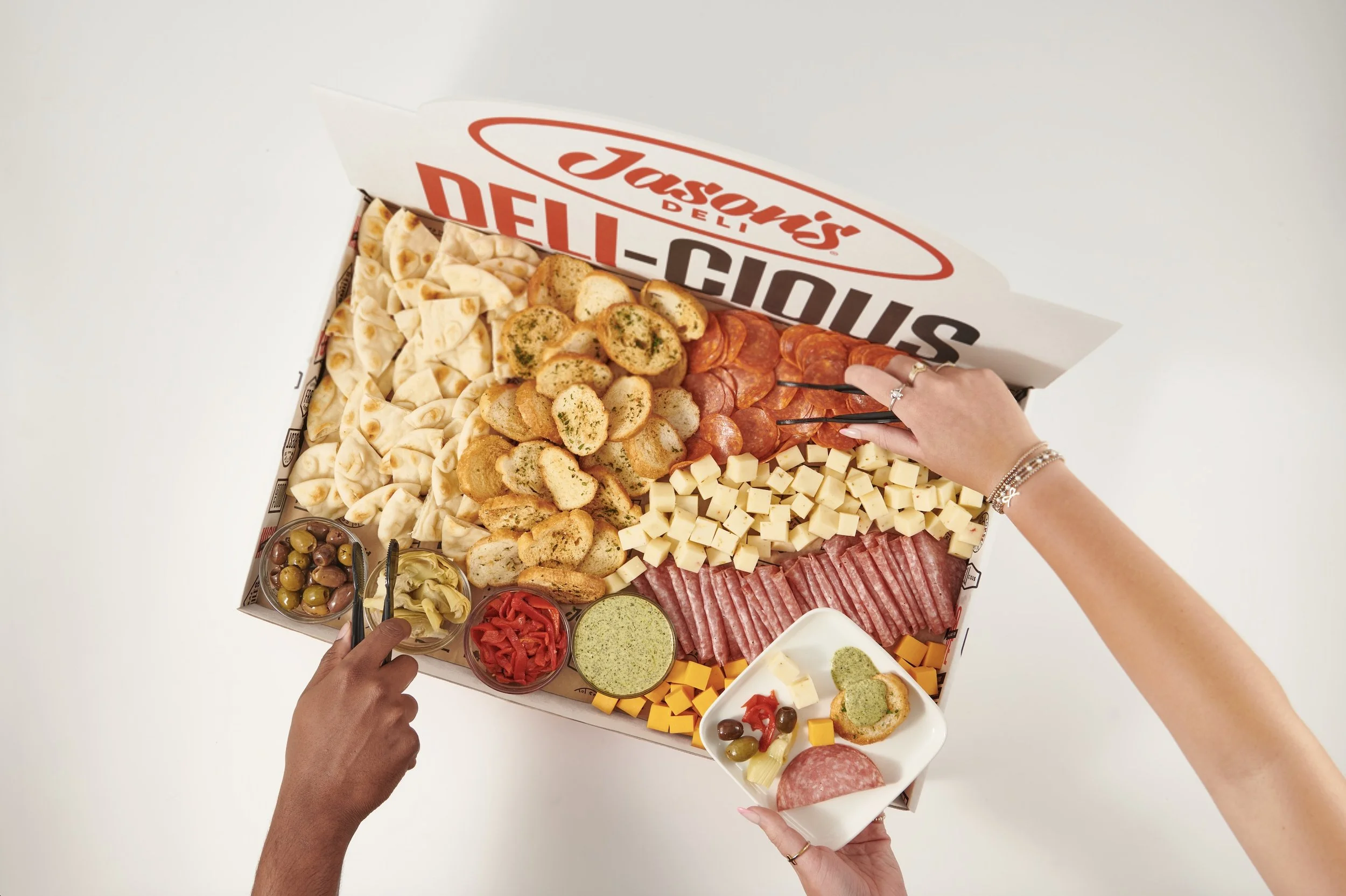 Jason’s Deli Welcomes Autumn with Seasonal Dishes and Catering Options