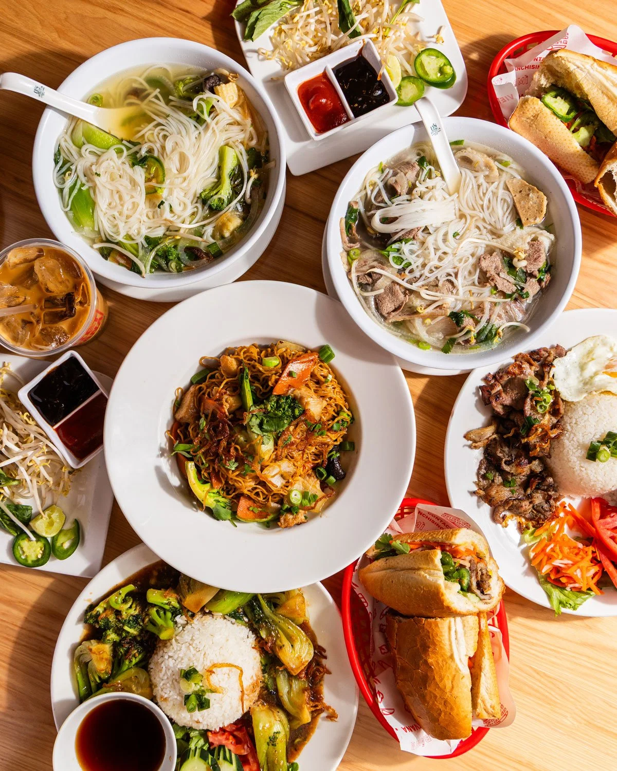 VIỆTVANA Phở Noodle House Opens Buckhead Flagship at Lenox Square