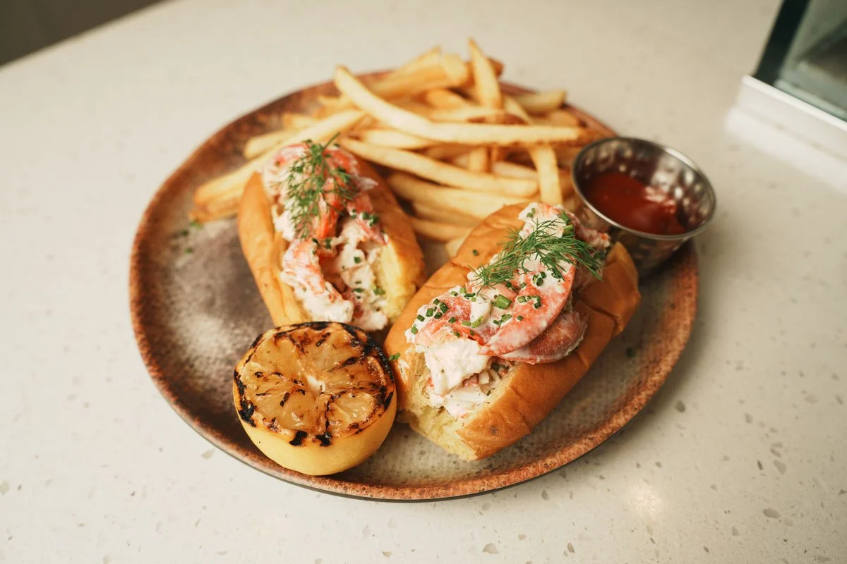 Zunzibar---Lobster-Roll-Sliders-web.jpg
