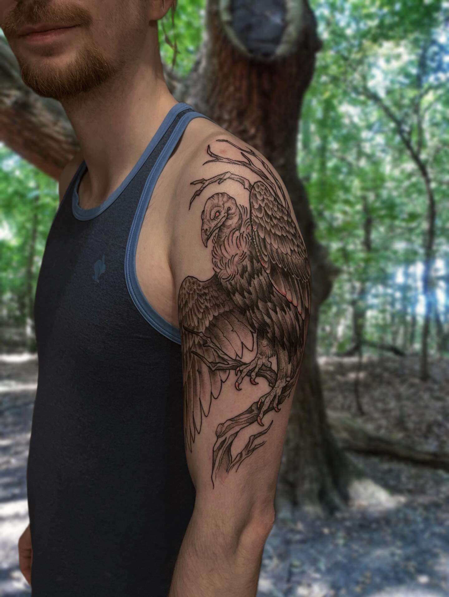 🦅 Oops I forgot instagram exist. Hi everyone. Look at this fucking sick ass bird tattoo???? Thank you SO much Jacob! 🦅