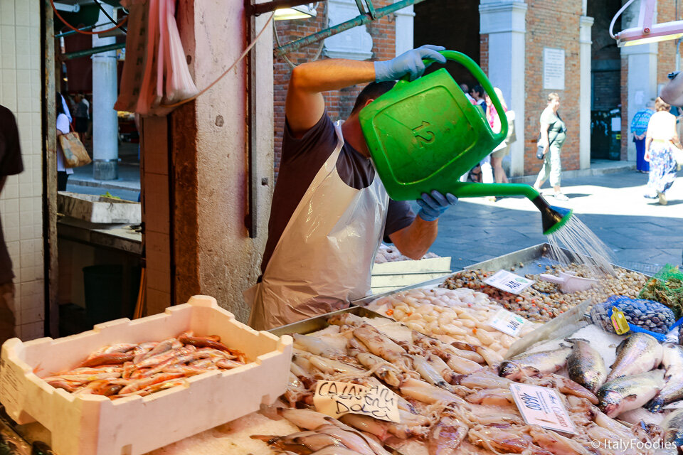Watering the seafood, Rialto Market