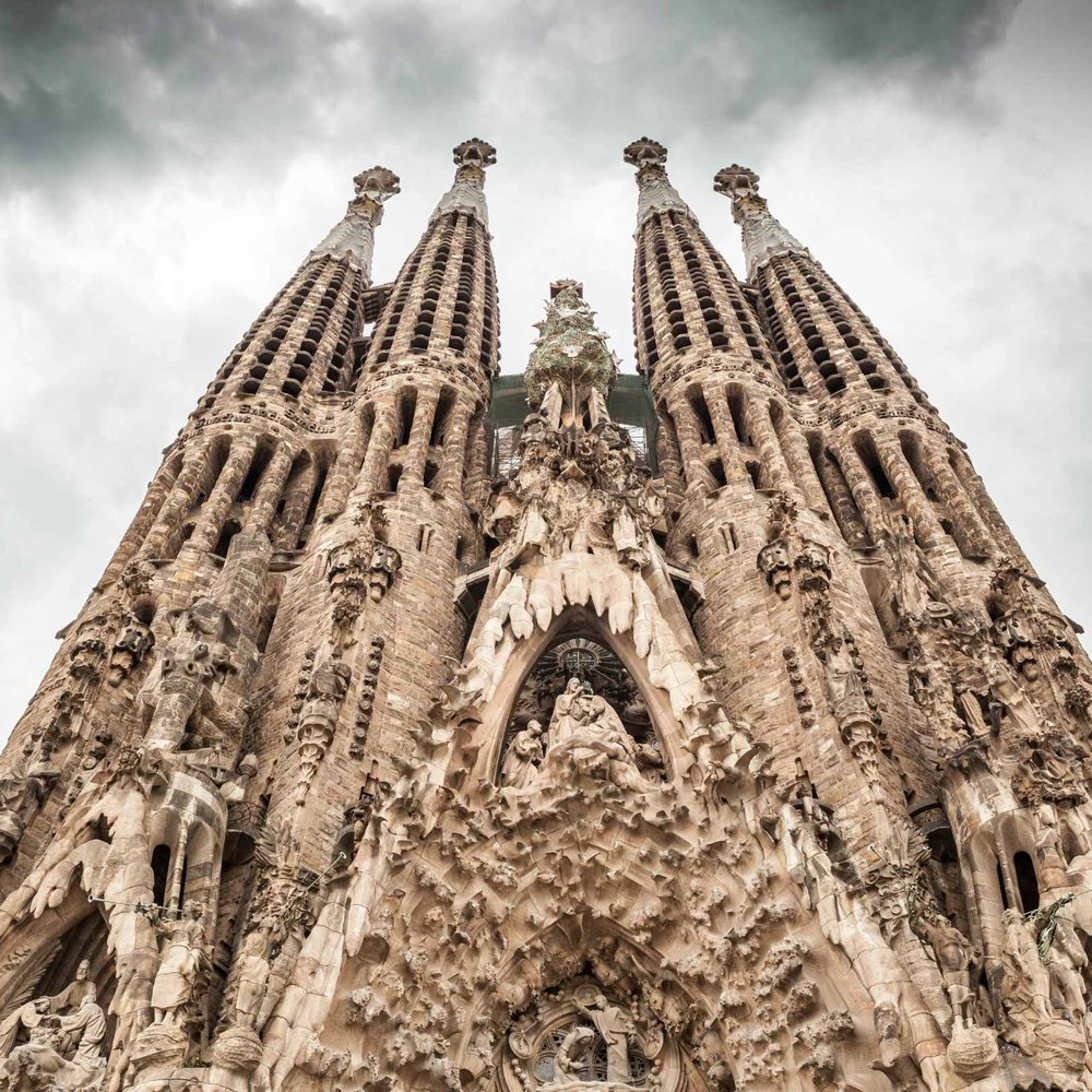 Barcelona Sagrada Familia Church Tours .jpg