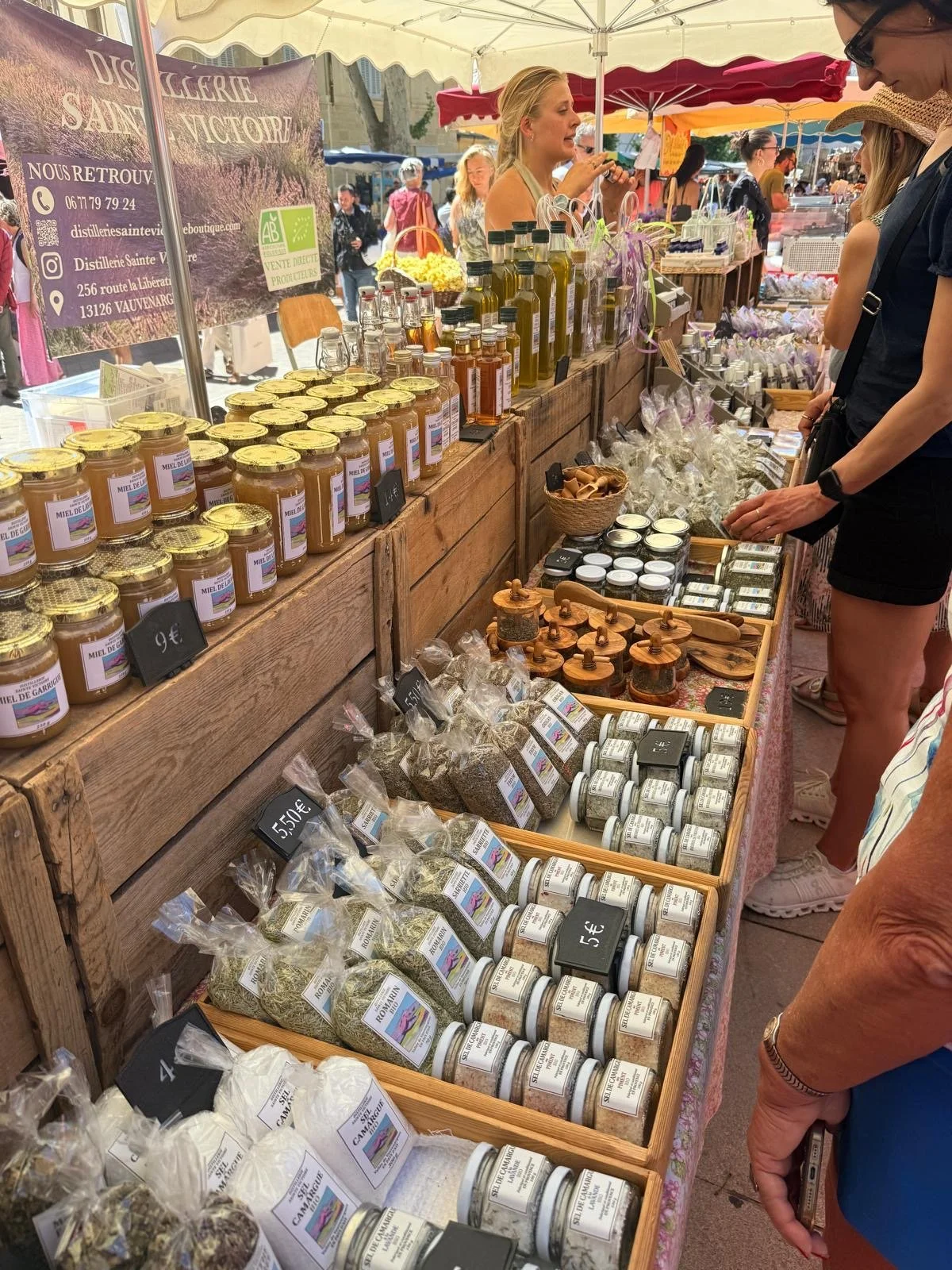provence-market-stall-honey-herbs.JPG