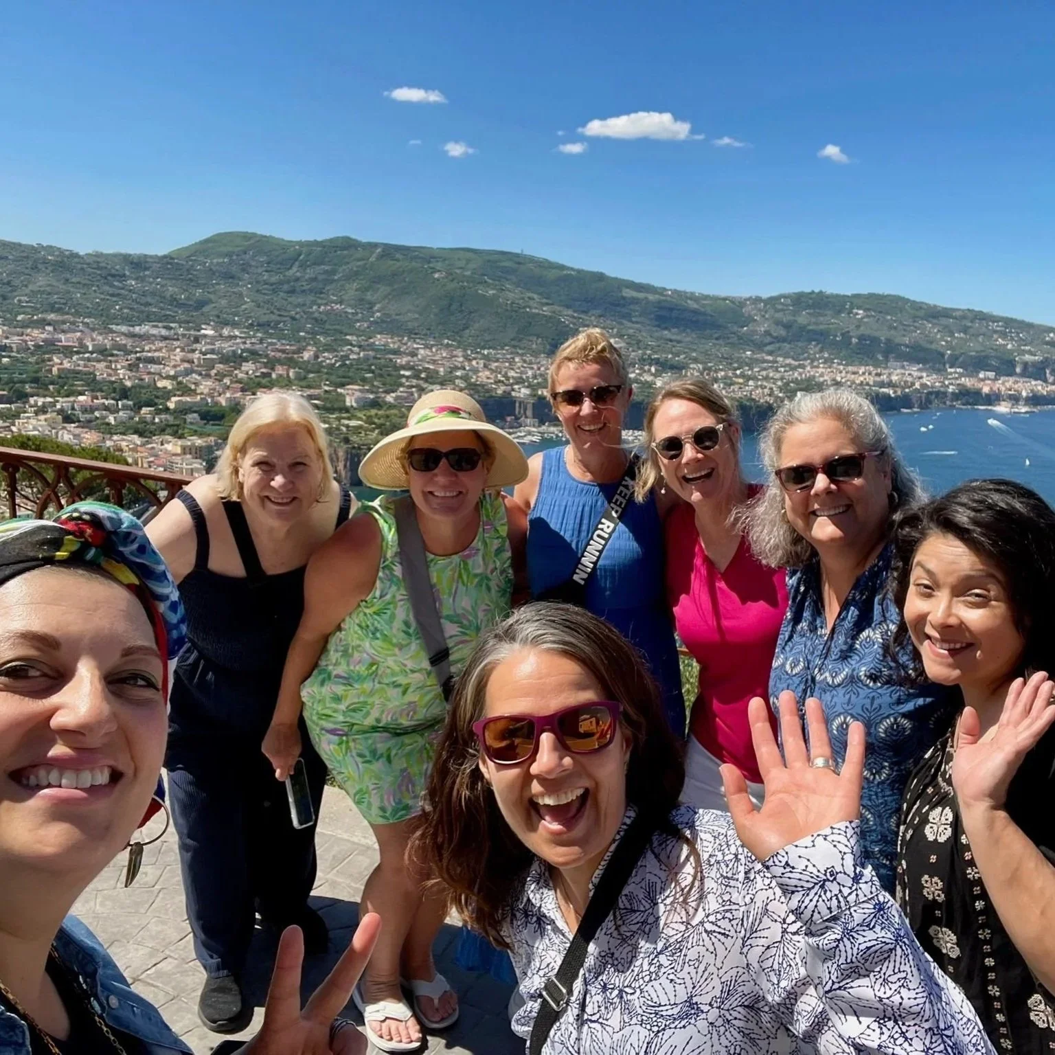 Amalfi+Coast+small-group+tour+for+women+with+tour+leaders+near+Sorrento.jpg