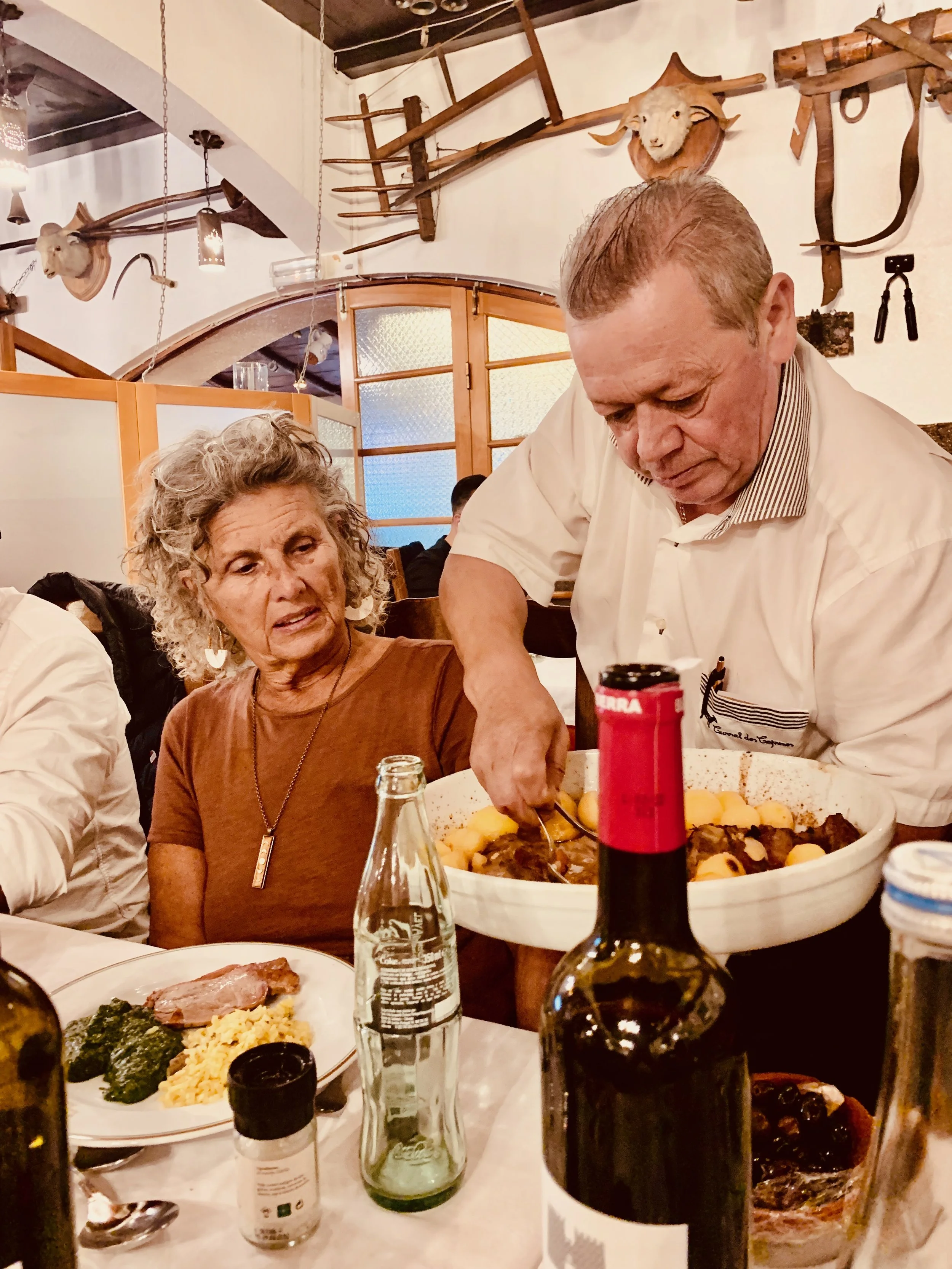 group lunches women-only Portugal Tour.jpeg