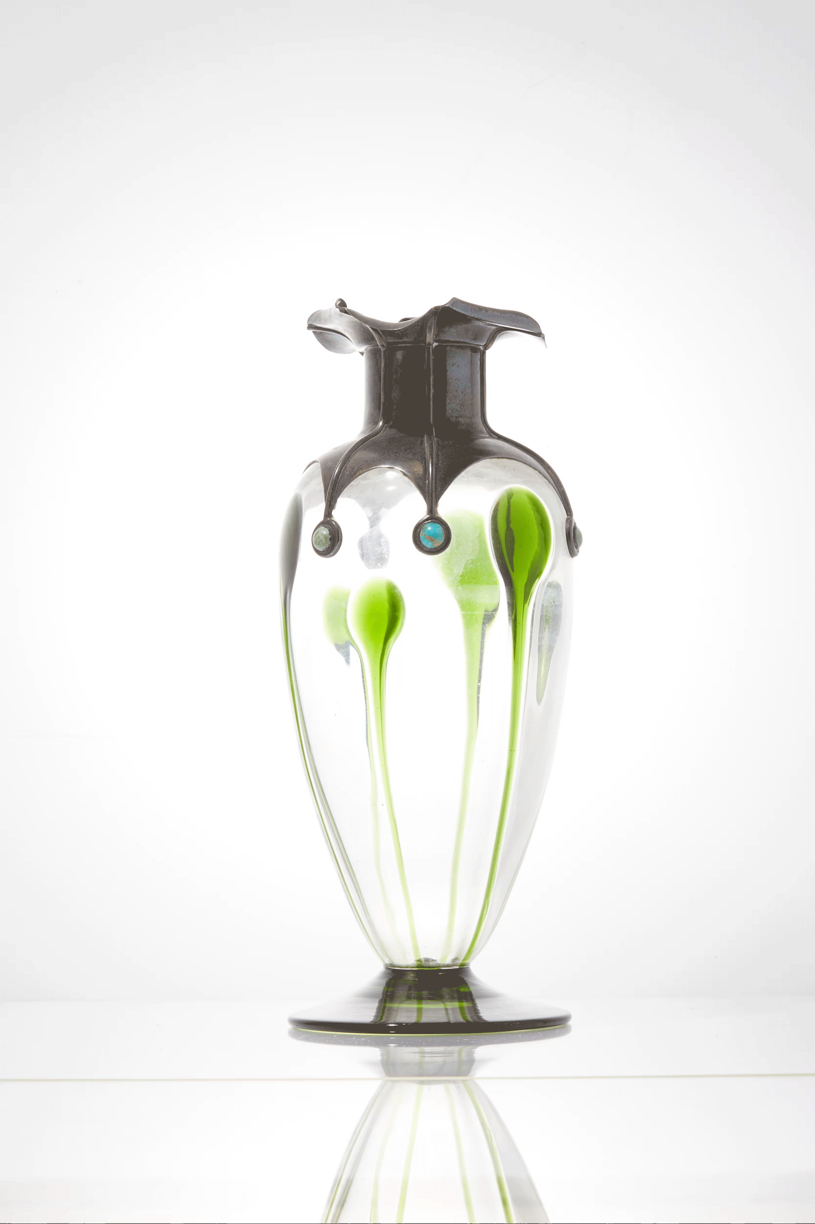Lighting_Glass_Vase_2.gif