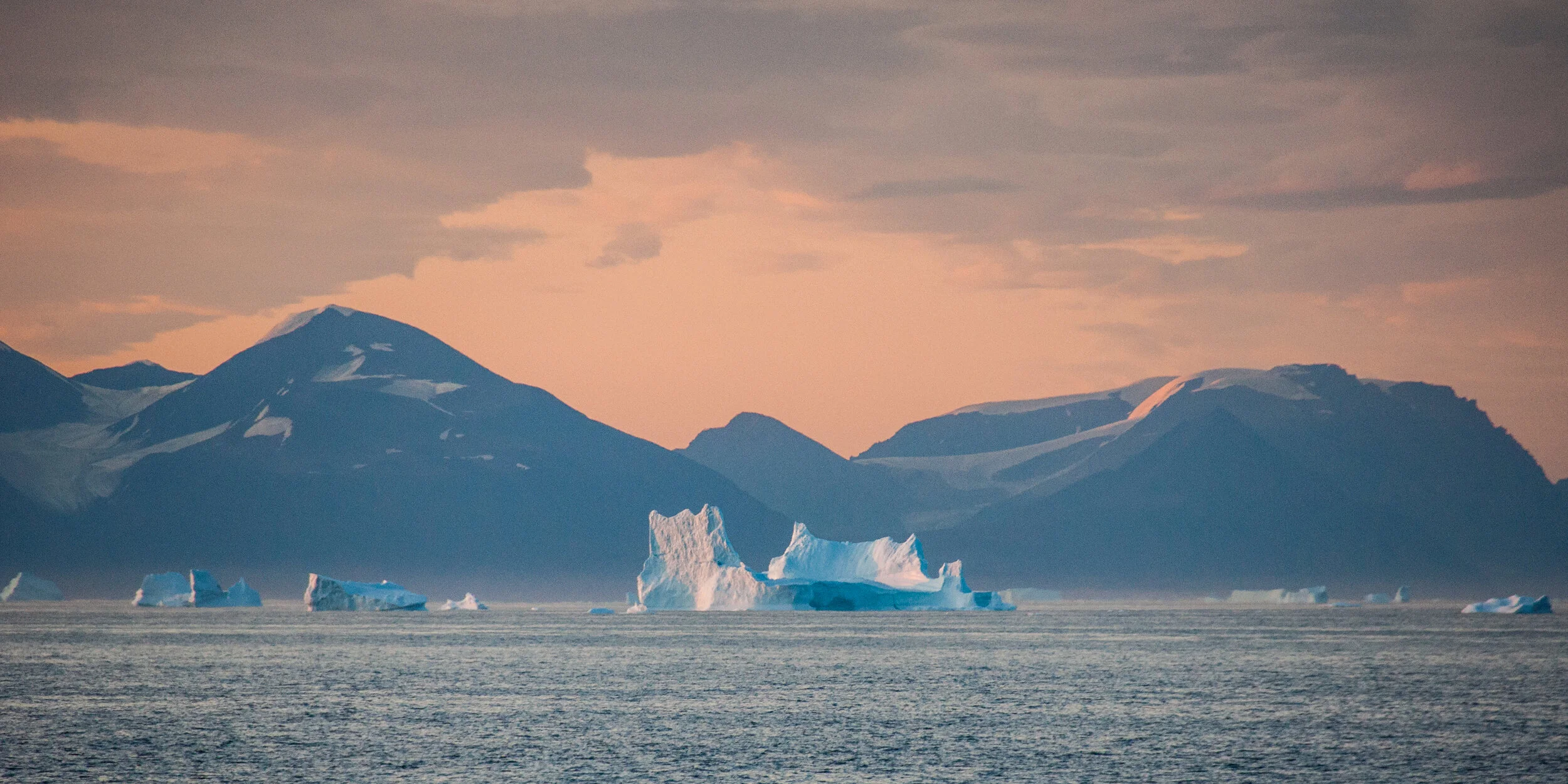20190729_KAD_Day6_Leaving Ummanaq_0927.jpg
