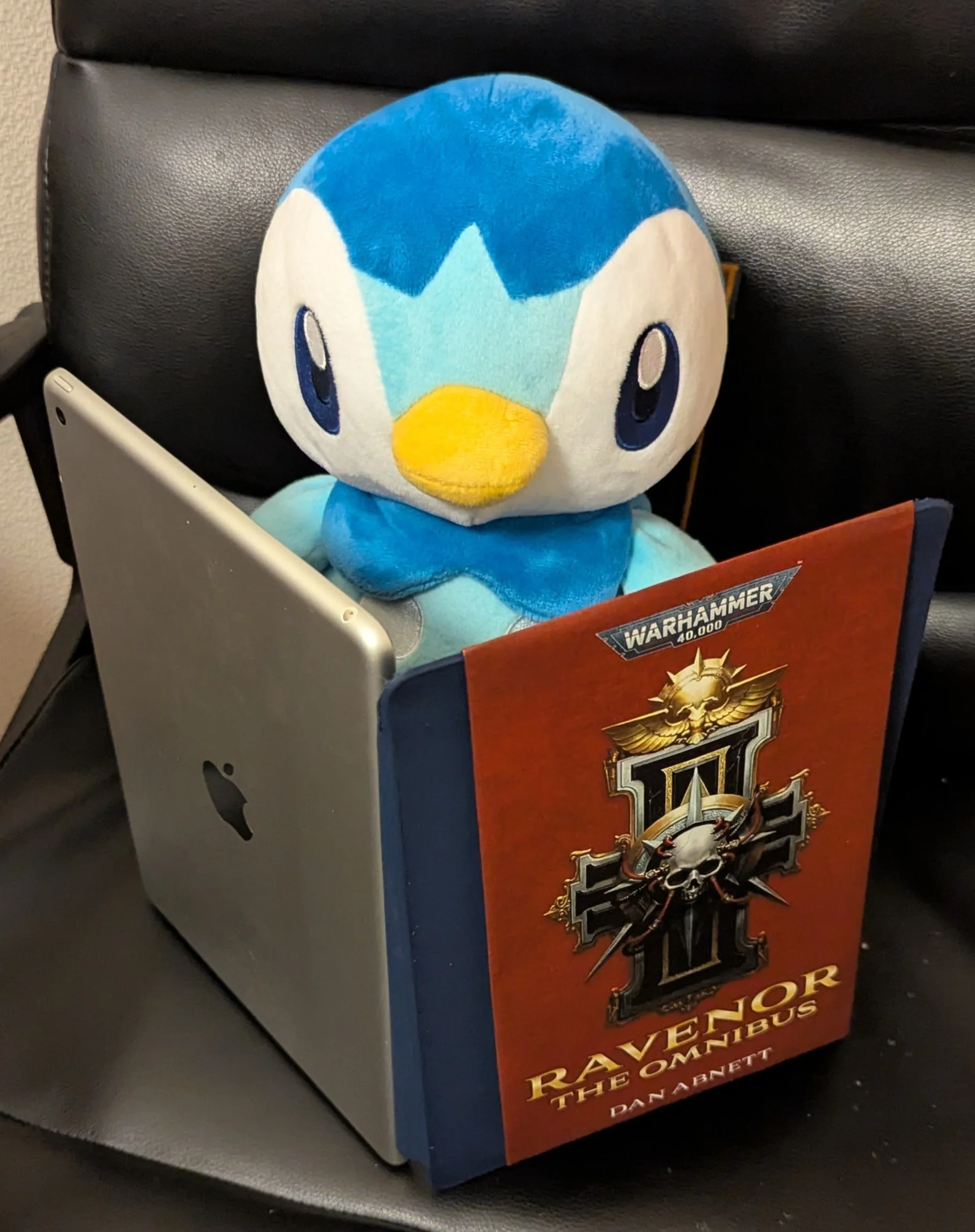 Ravenor (The Ravenor Trilogy, Book 1) (Part 1) — Jou Montfort