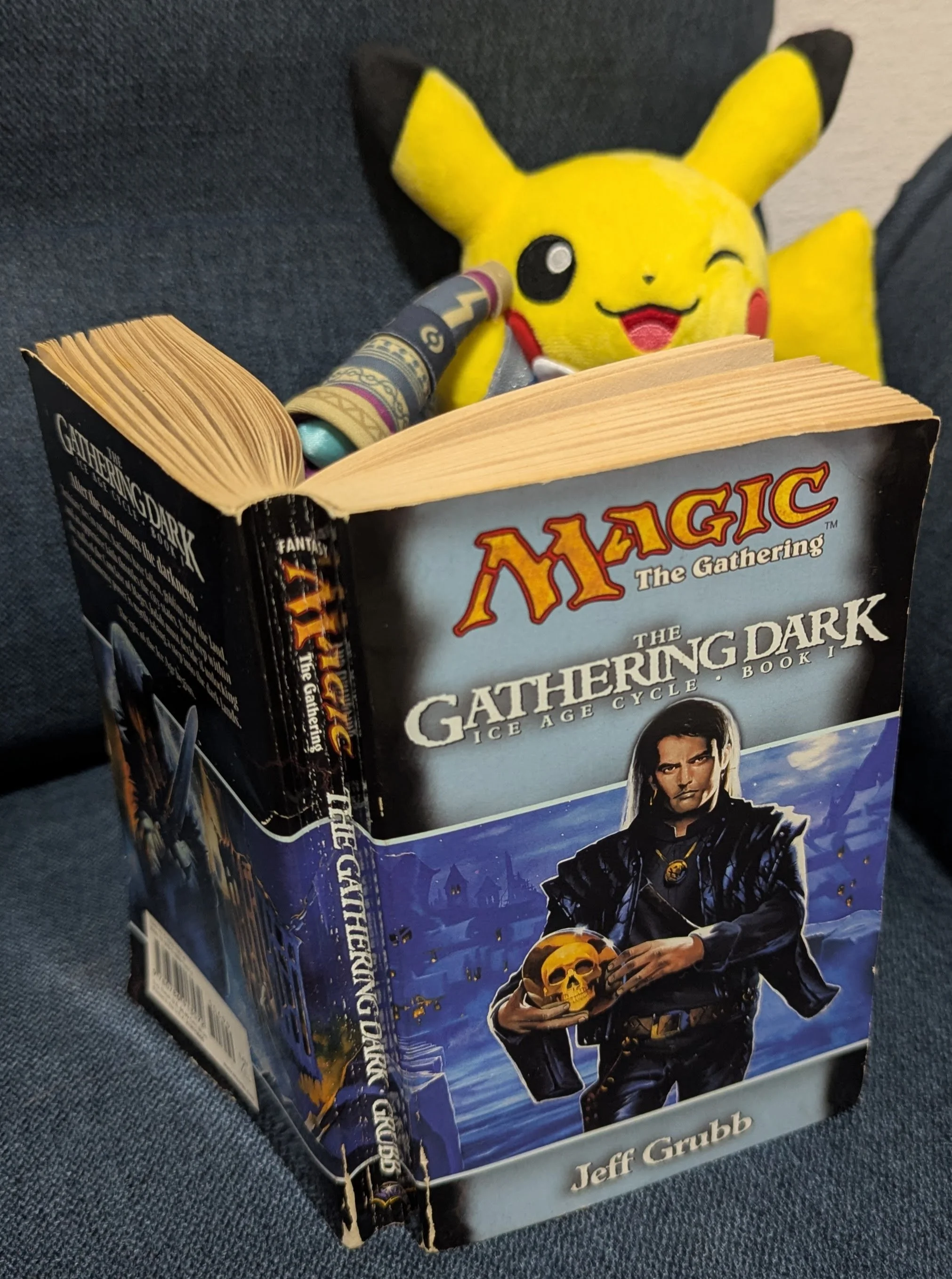 The Gathering Dark (Ice Age Cycle, Book 1) (Part 1 - Review)