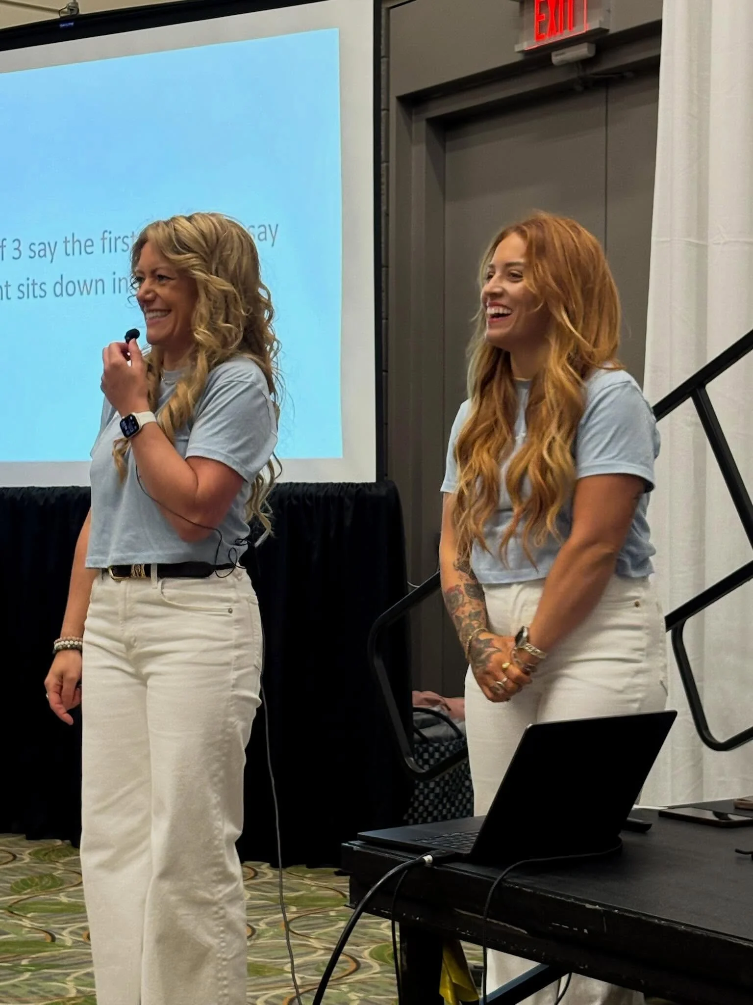 🔥 DAY 1 = FULL HOUSE 🔥

What an incredible start to Premiere Orlando!

Yesterday we packed the room as stylists joined us to explore:
✨ Who is the ideal Visor Foil guest?
✨ When is Foiliage the better solution?
✨ How consultation drives technique s