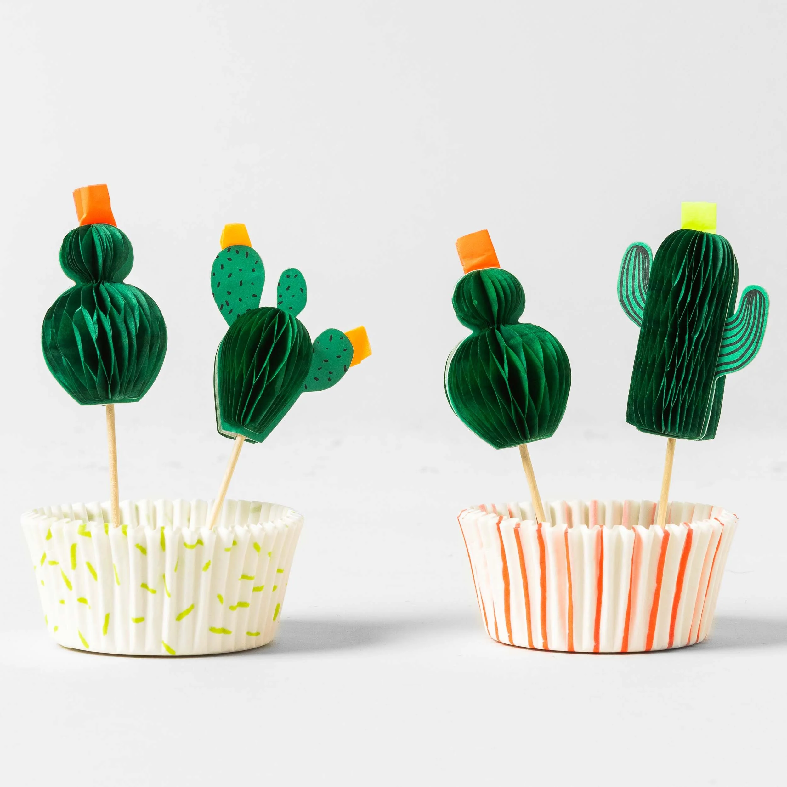 Cactus_BP_CupcakeDec_20190726_700836_Cactus-Cupcake-Kit_9449_4798294.jpg