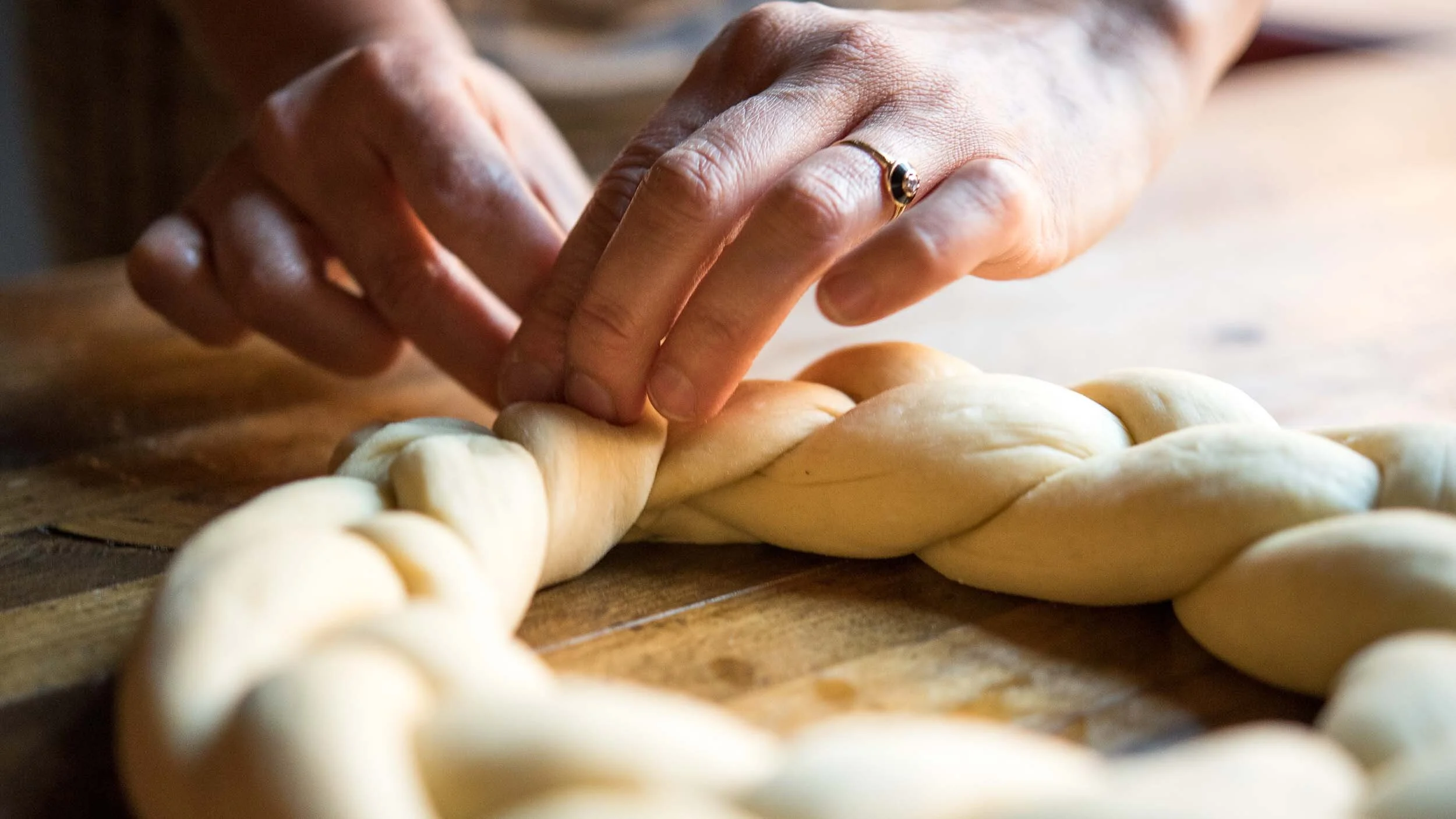 20171012_11469_Jenny McCoy_Challah29124.jpg