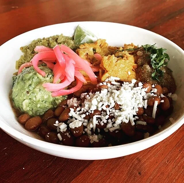Breakfast! Everyday starting at 9am! Introducing our scrambled egg breakfast bowl and Dona&rsquo;s granola with Straus Greek yogurt and blood orange compote. Not pictured due to shyness - breakfast burrito 🌯 #breakfast #granola #breakfastburrito #sc