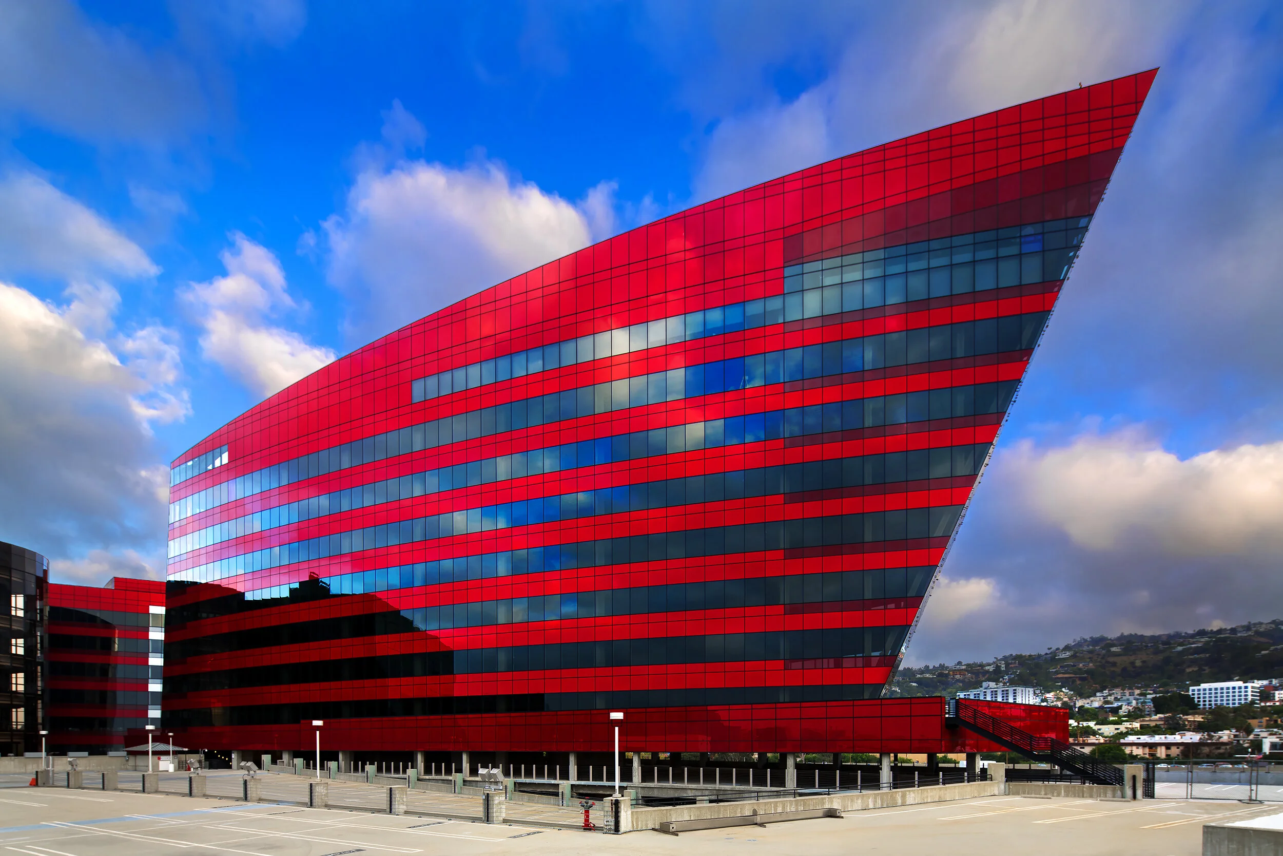 Pacific Design Center Red Building | Pelli Clarke & Partners