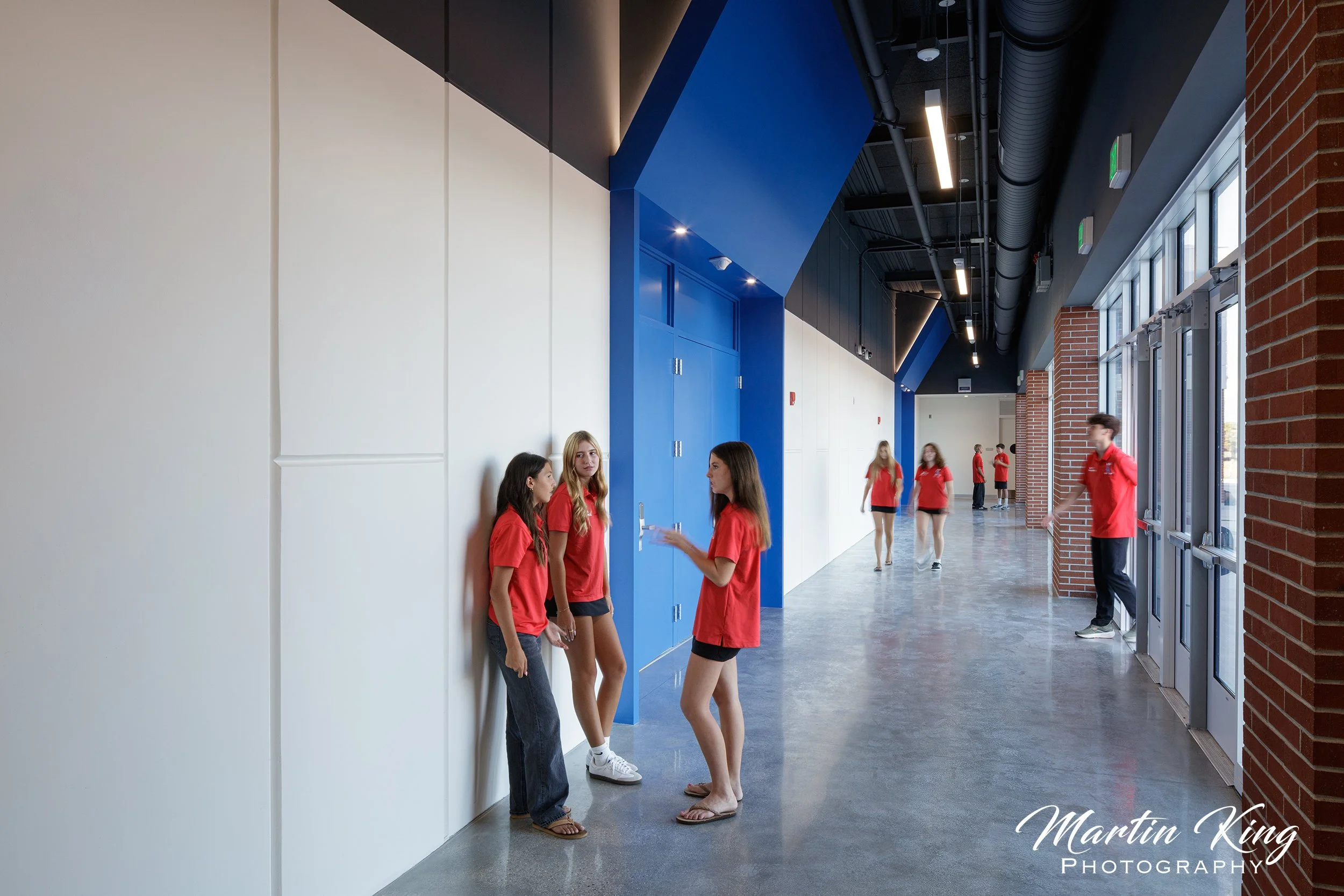 hallway_alt_wmjpg.jpg